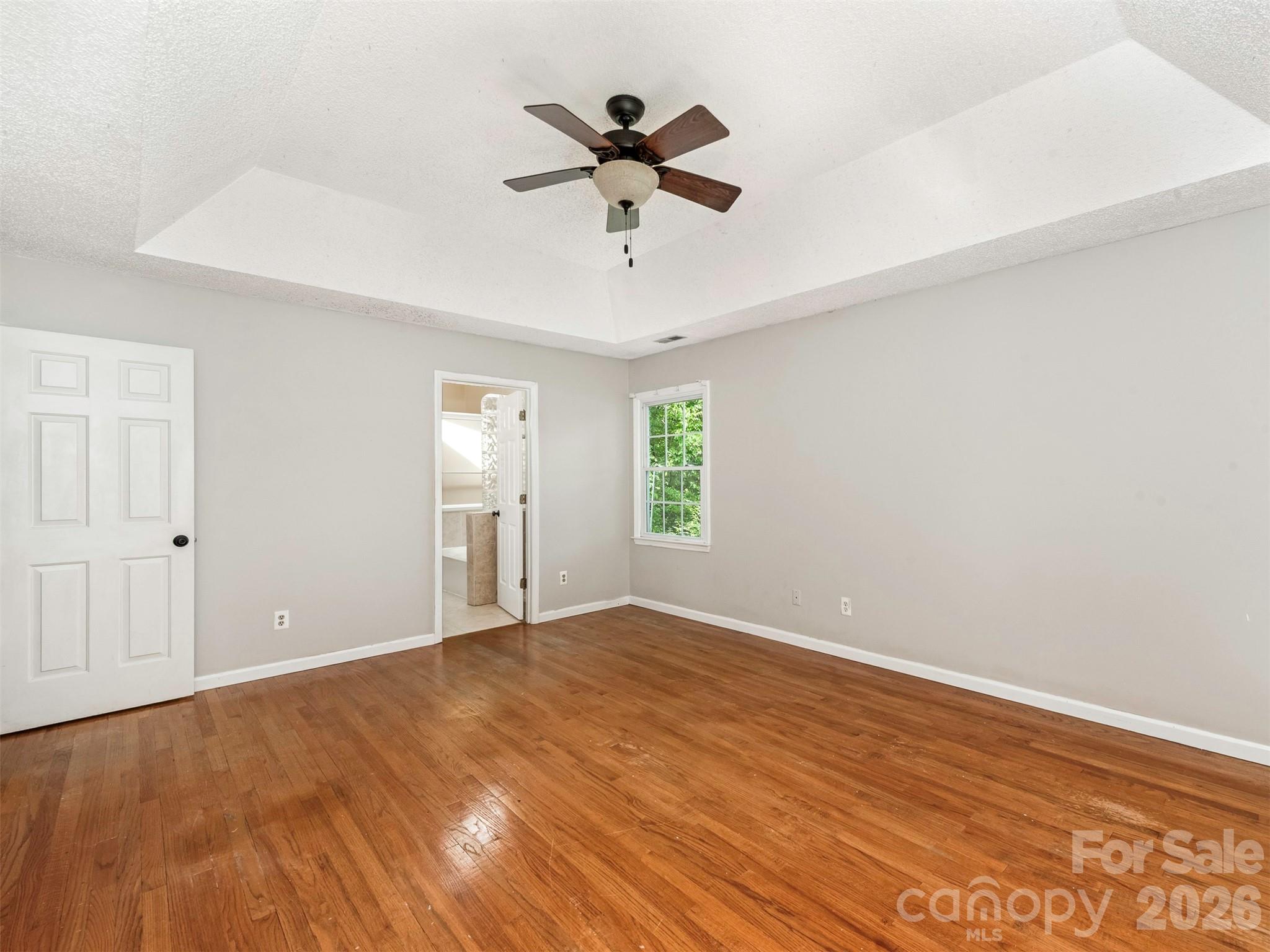 14437 Raynham Drive — Charlotte