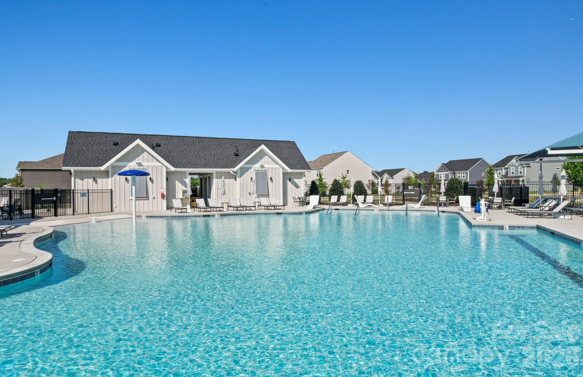 15117 Parkside Crossing Drive — Charlotte