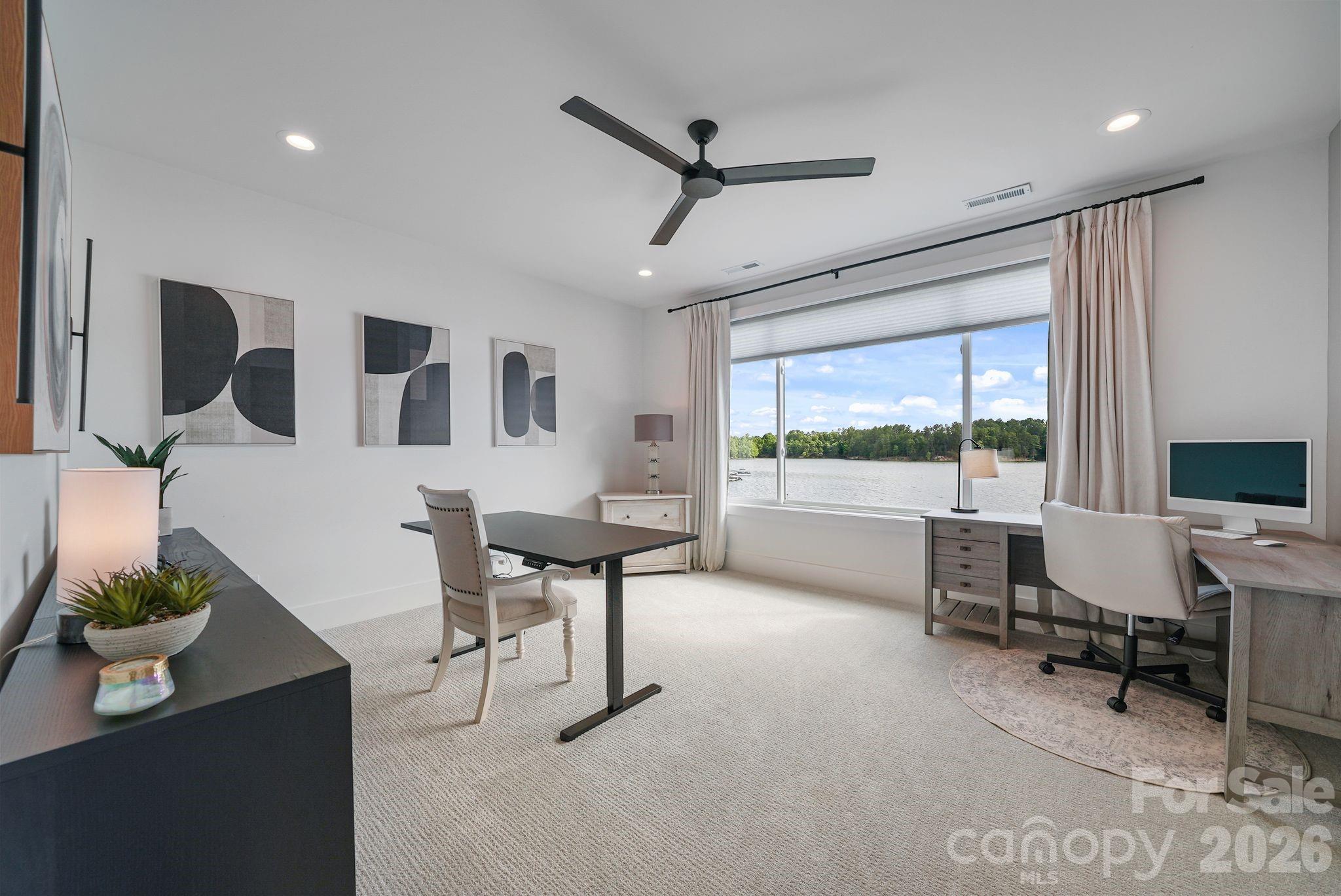 850 Mainsail Road — Salisbury