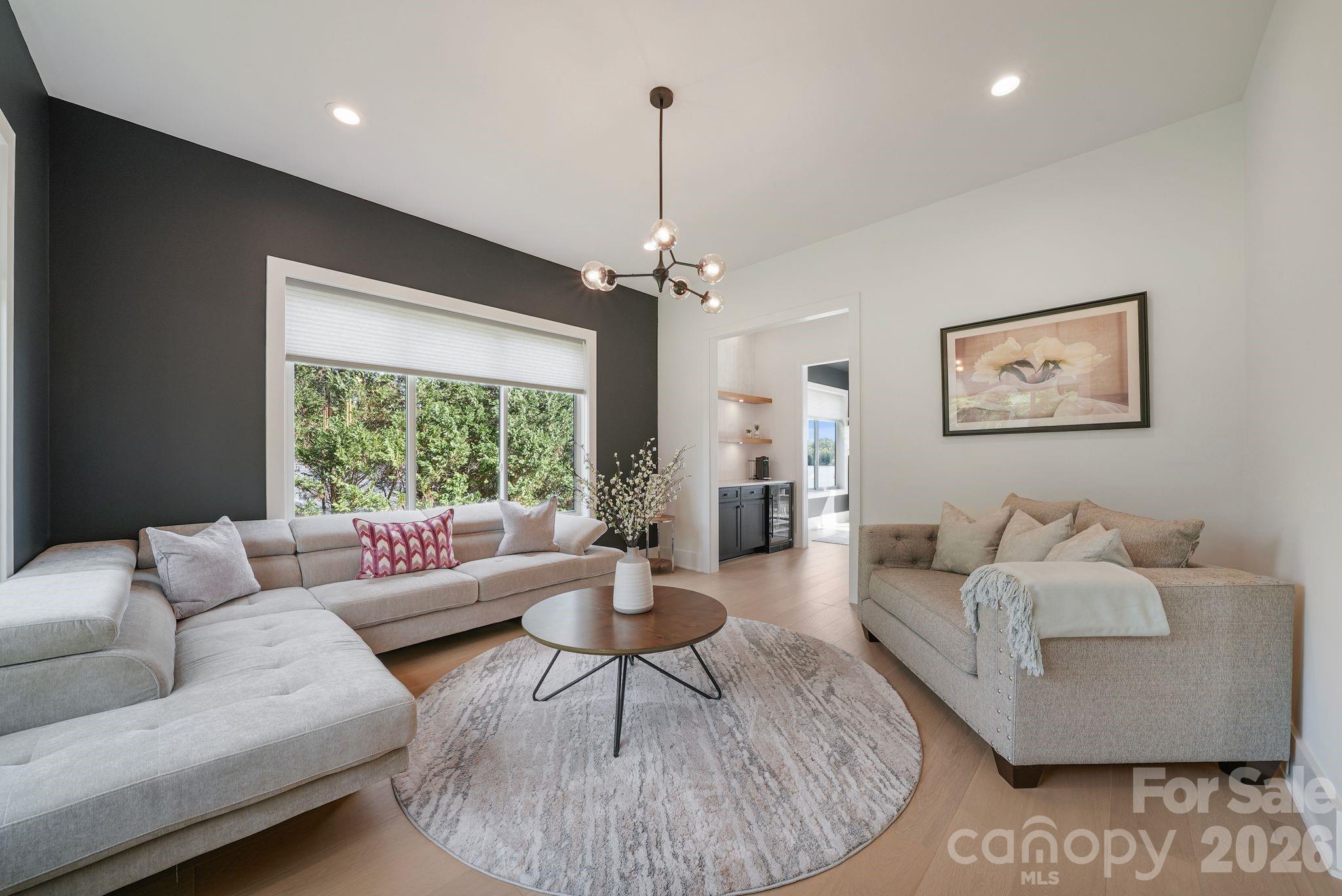 850 Mainsail Road — Salisbury