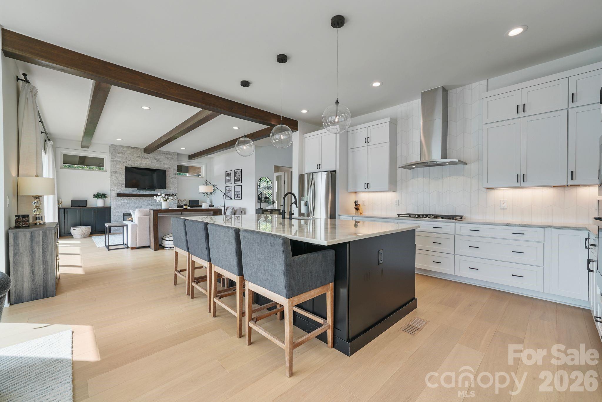 850 Mainsail Road — Salisbury