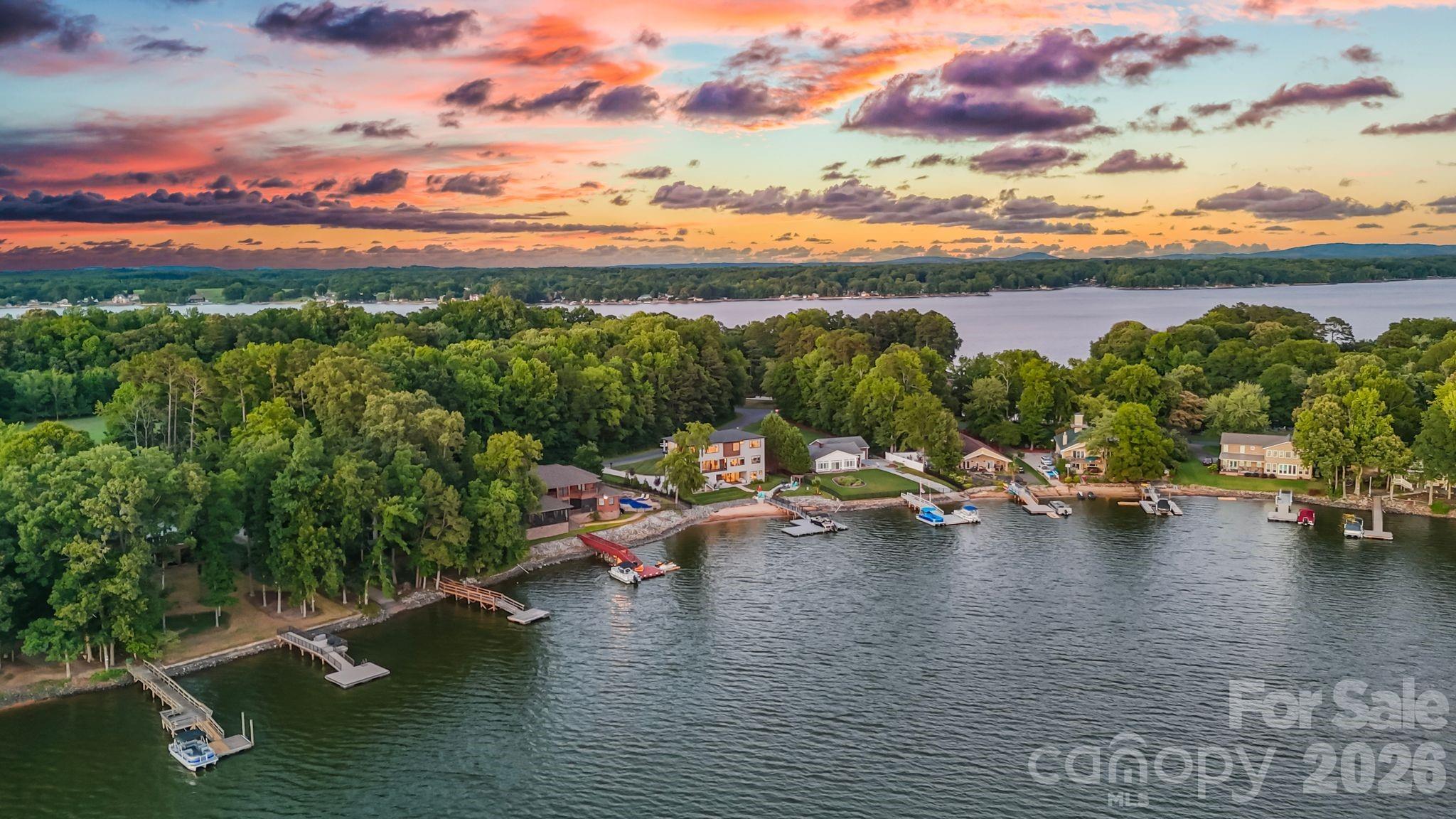 850 Mainsail Road — Salisbury