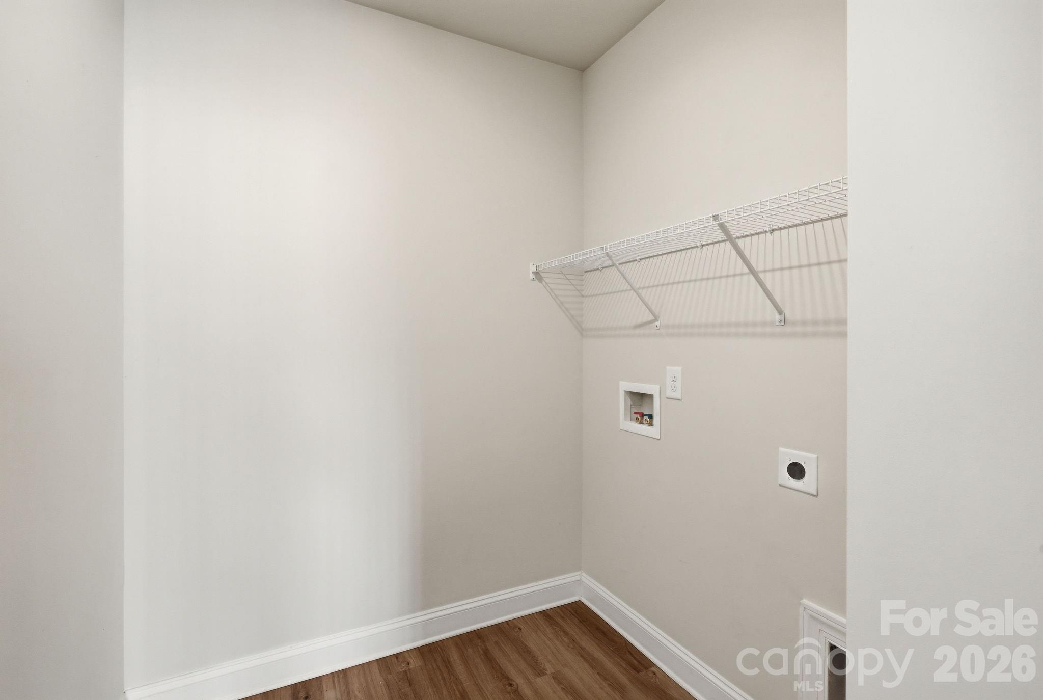 116 N Sina Street — Troutman