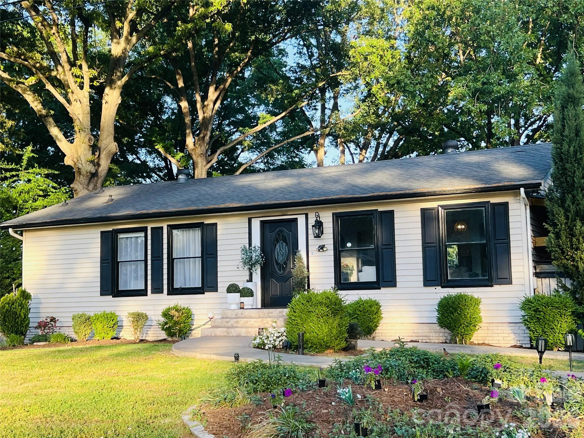 21510 Norman Shores Drive — Cornelius