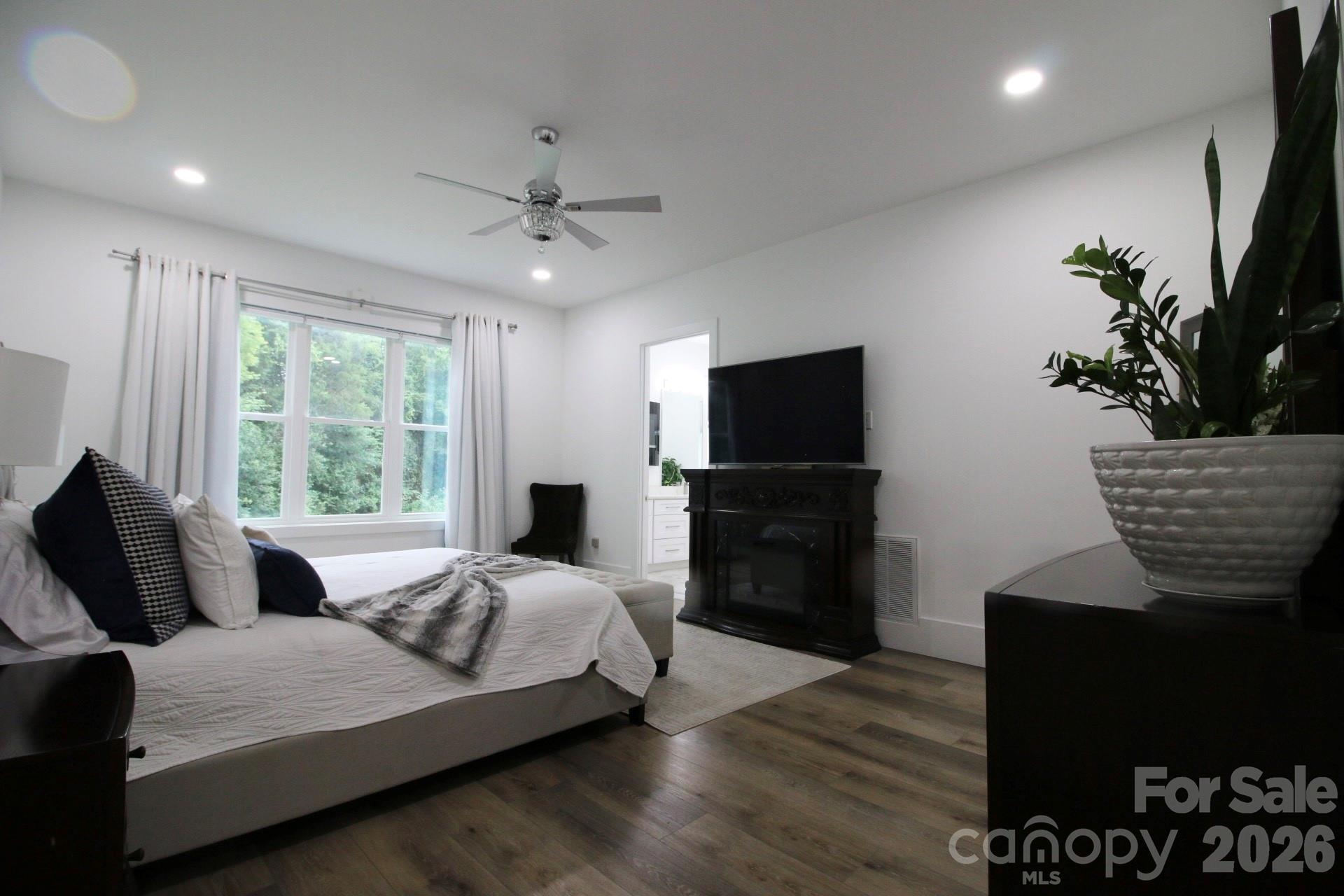 2916 Margaret Wallace Road — Matthews