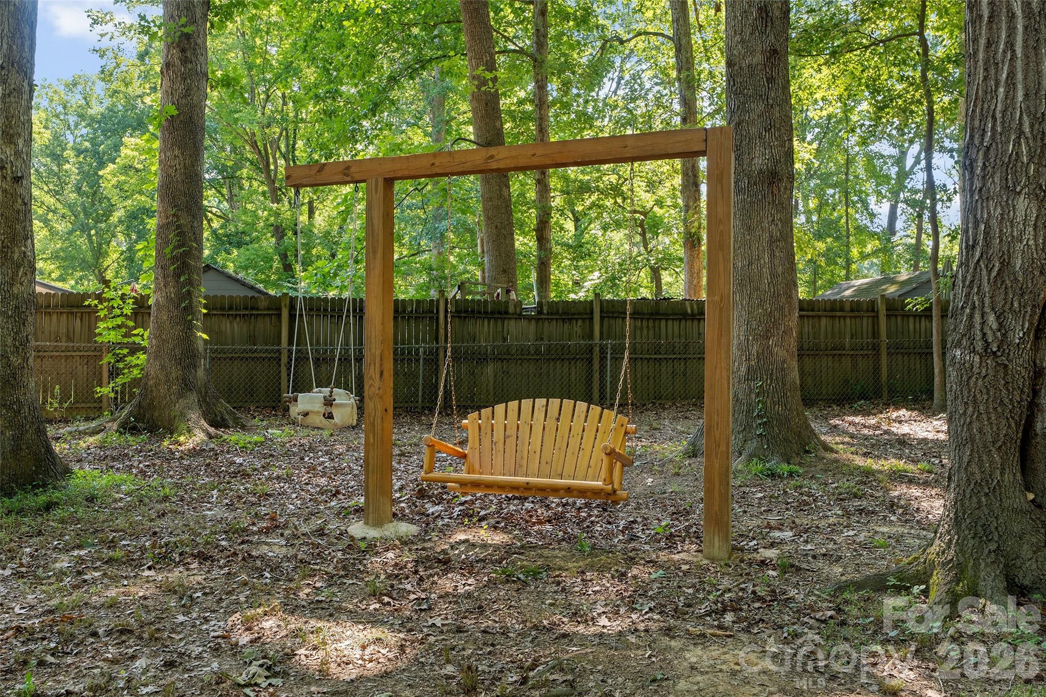 317 Jackson Place — Matthews
