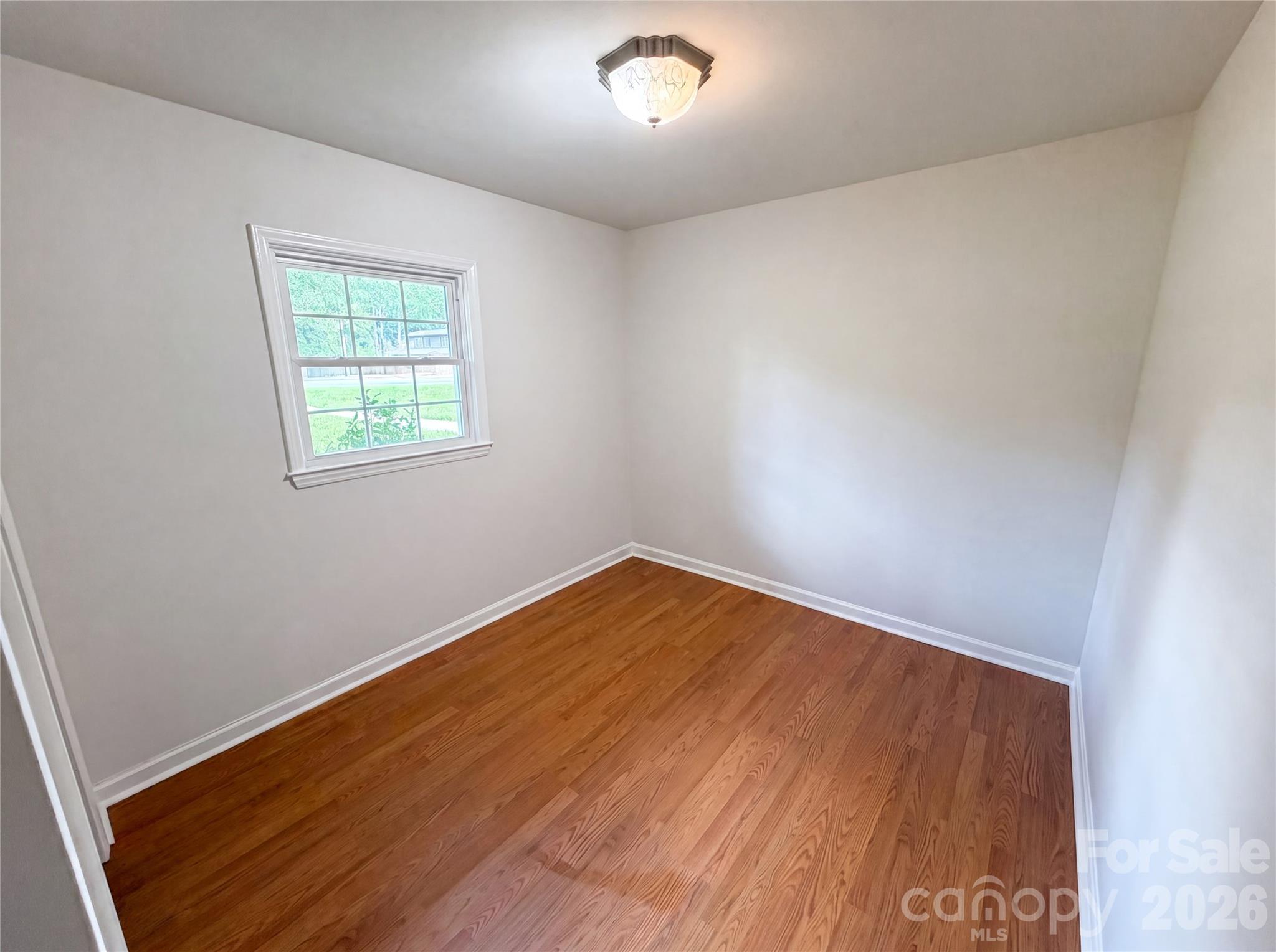 5410 Sharon Road — Charlotte