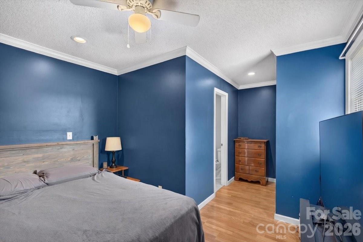 941 Casar Belwood Road — Lawndale