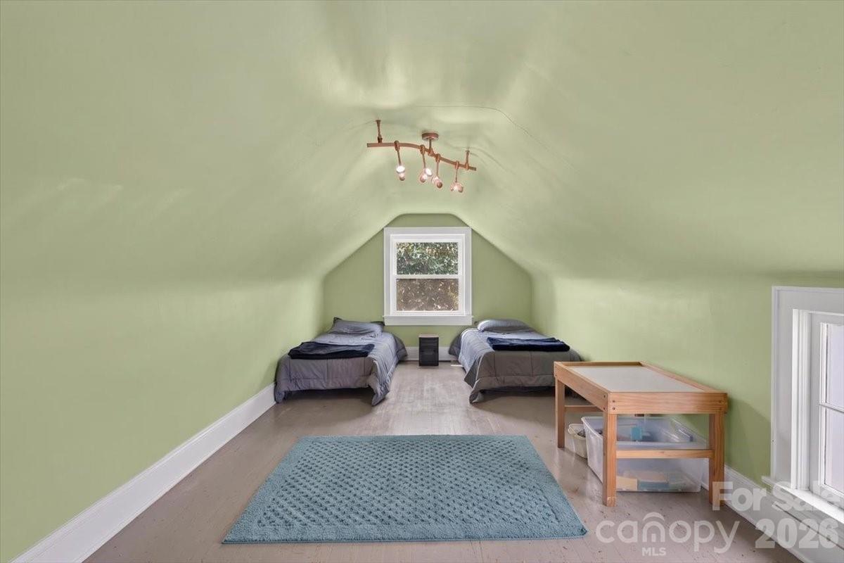 941 Casar Belwood Road — Lawndale