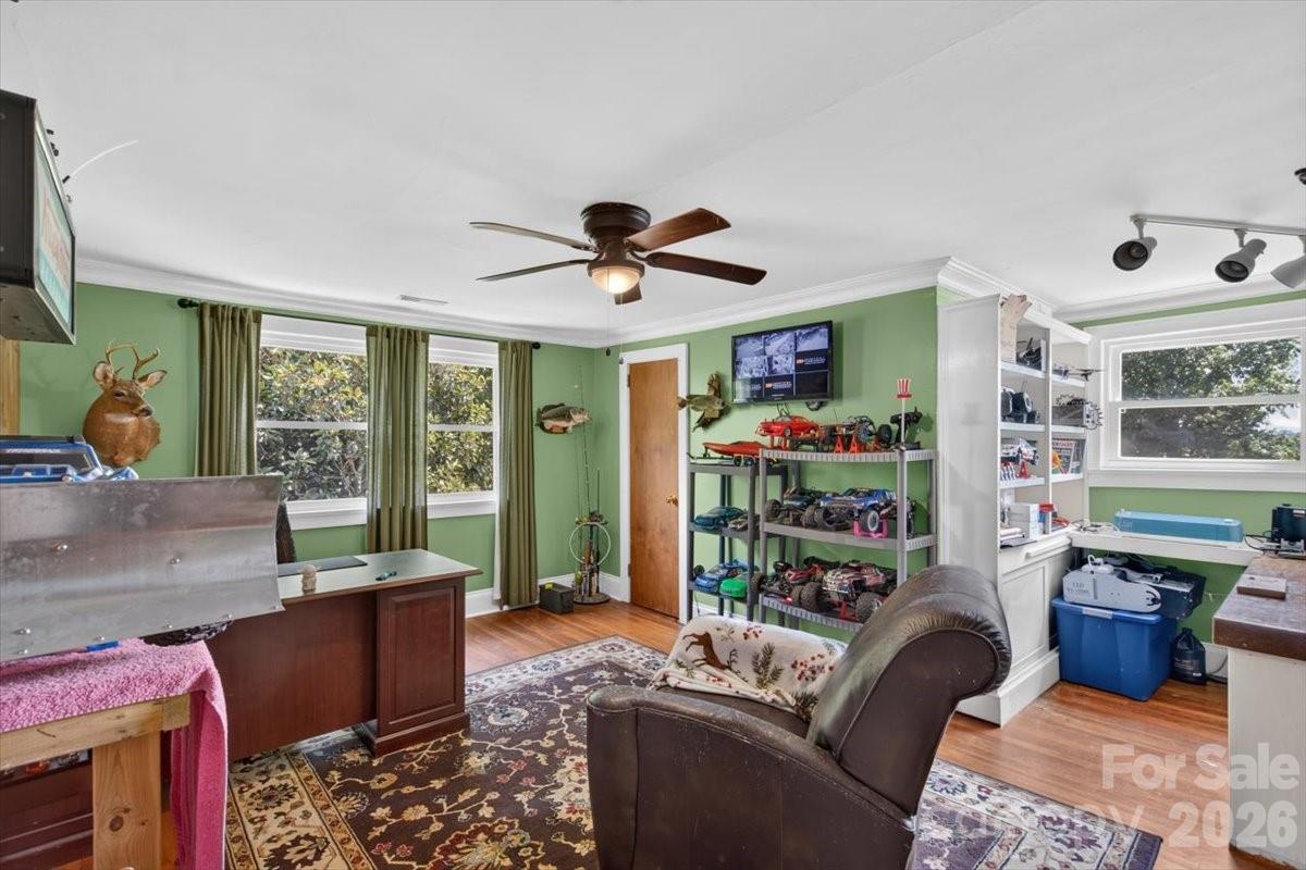941 Casar Belwood Road — Lawndale