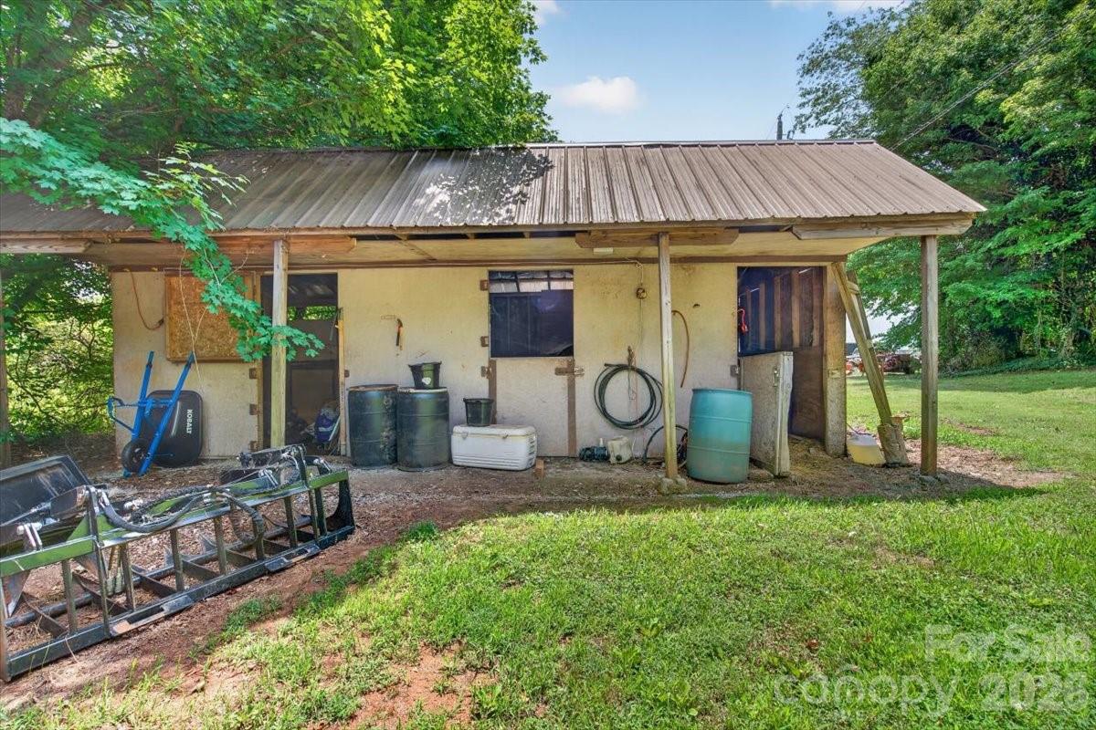 941 Casar Belwood Road — Lawndale