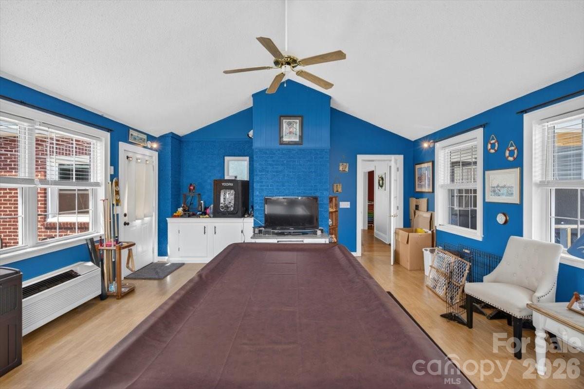 941 Casar Belwood Road — Lawndale