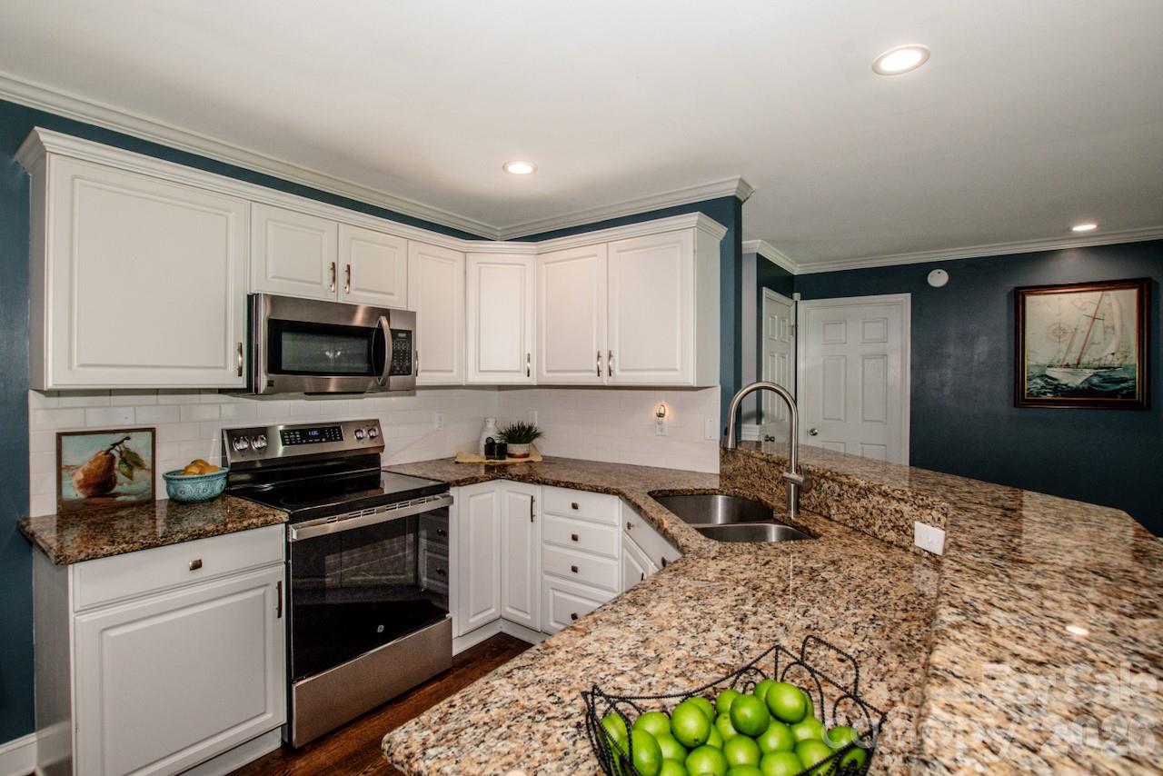 921 Argyle Court — Statesville