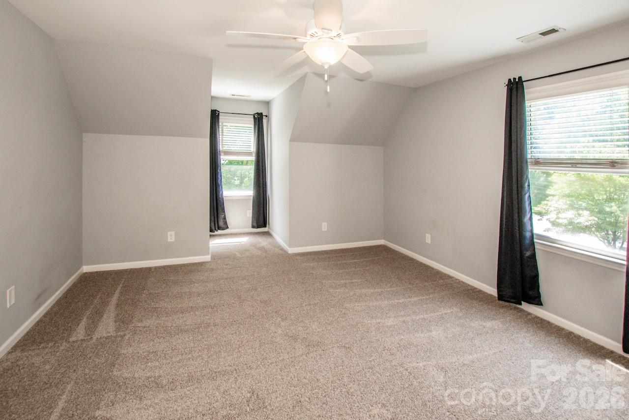 921 Argyle Court — Statesville