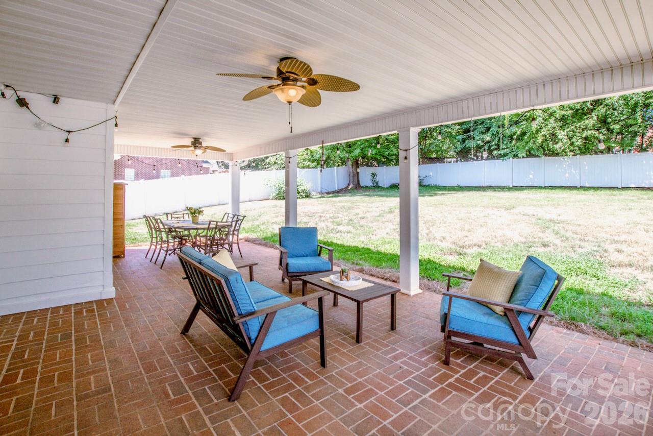 921 Argyle Court — Statesville