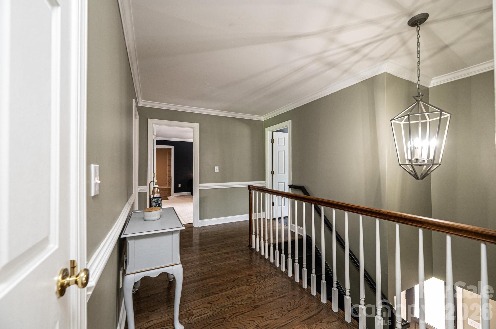 4215 3rd Street NW — Hickory