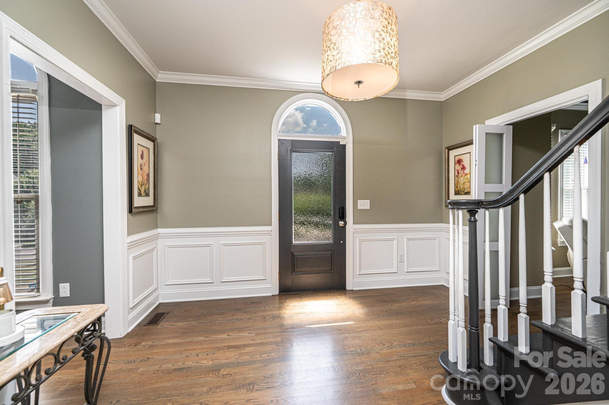 4215 3rd Street NW — Hickory