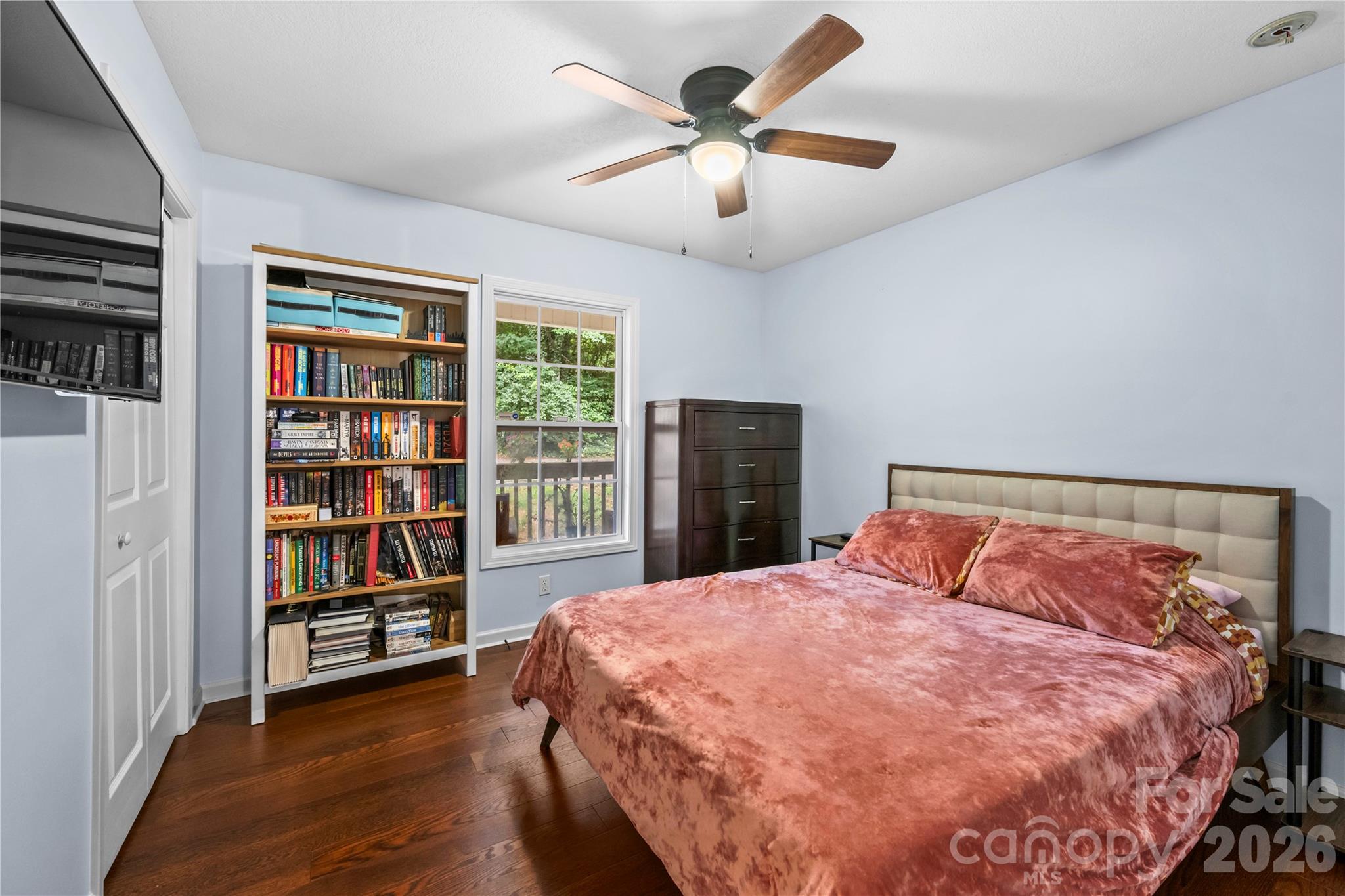 11 W Raleigh Road — Asheville