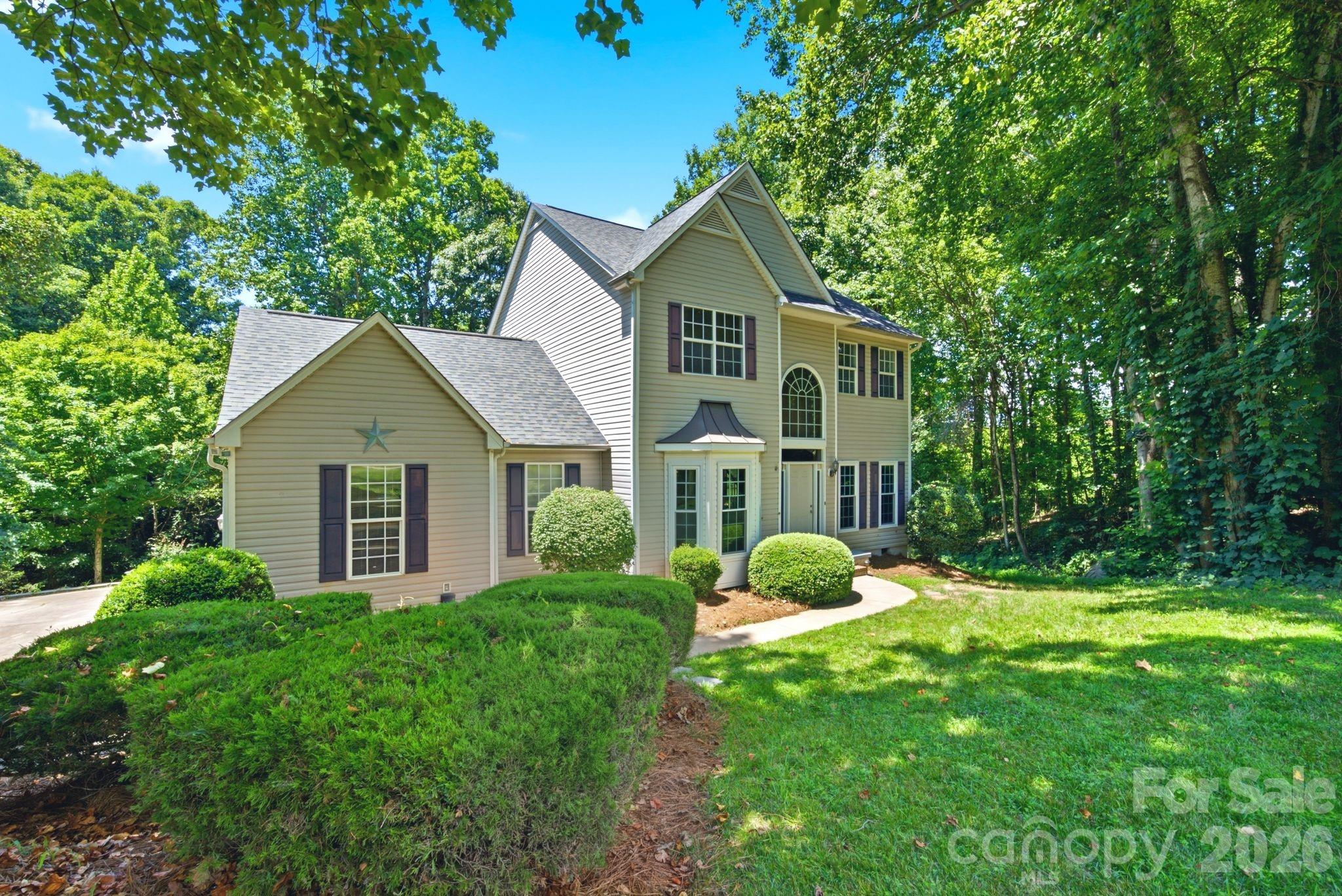 137 Purple Finch Lane — Mooresville