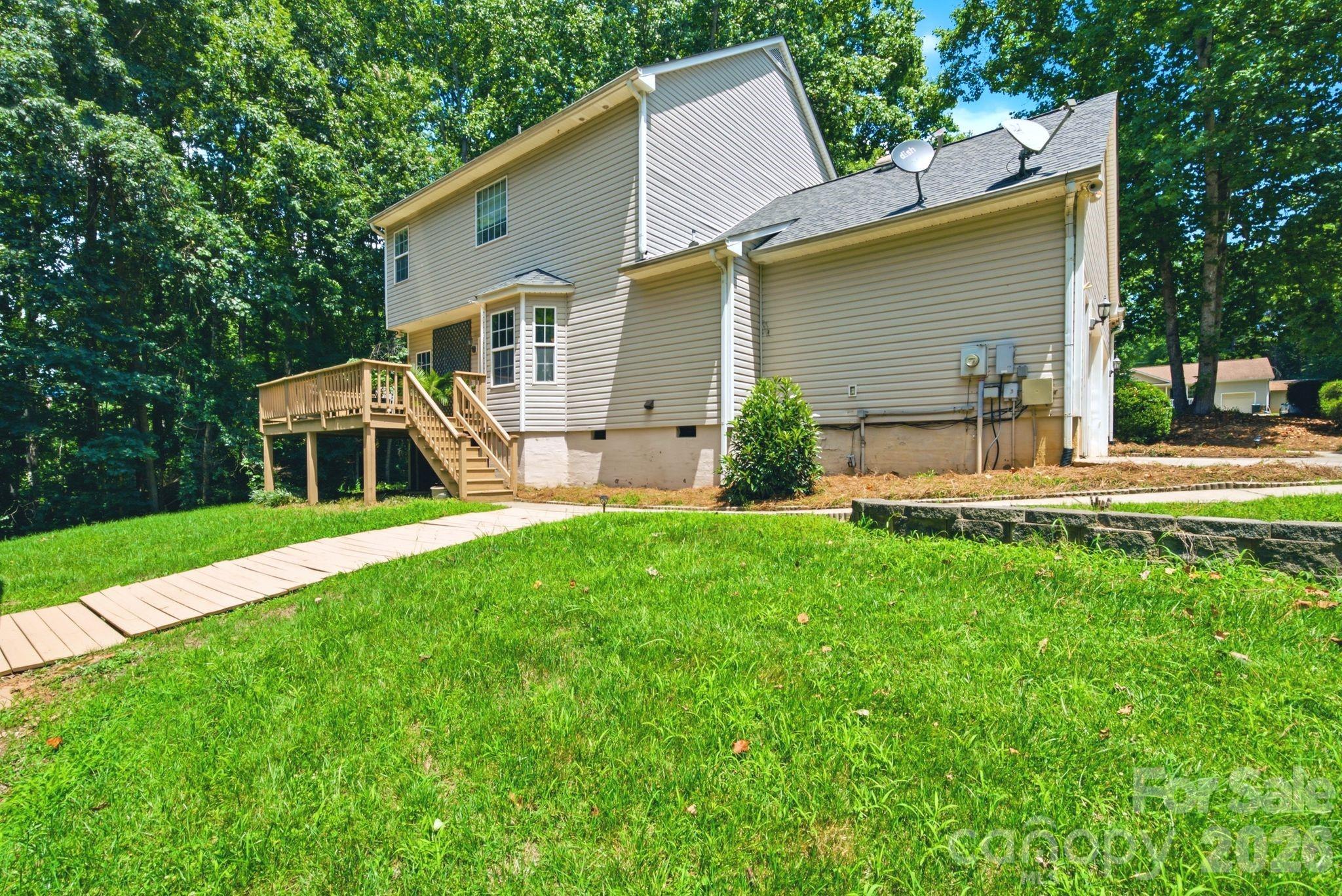 137 Purple Finch Lane — Mooresville