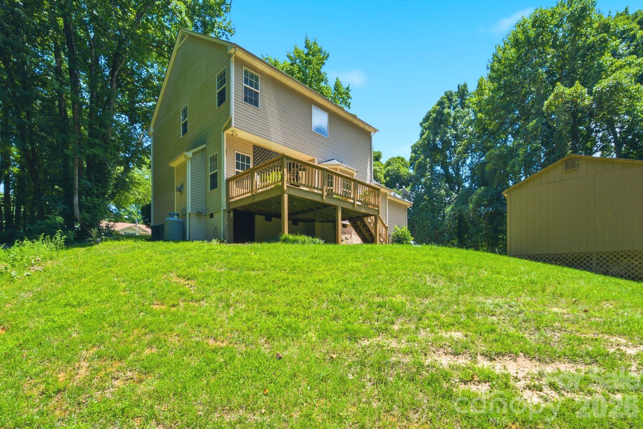 137 Purple Finch Lane — Mooresville