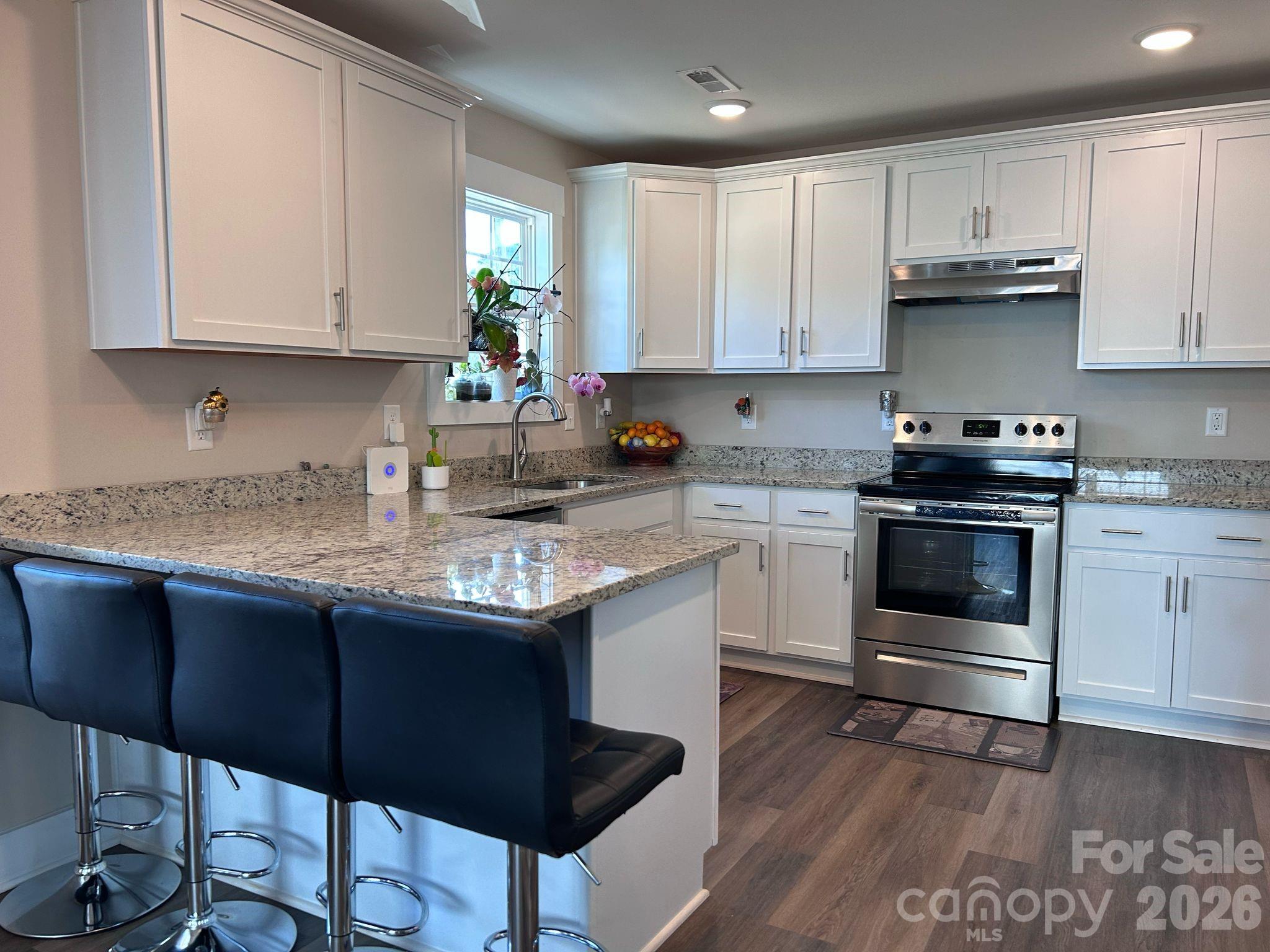 606 E Carpenter Street — Dallas