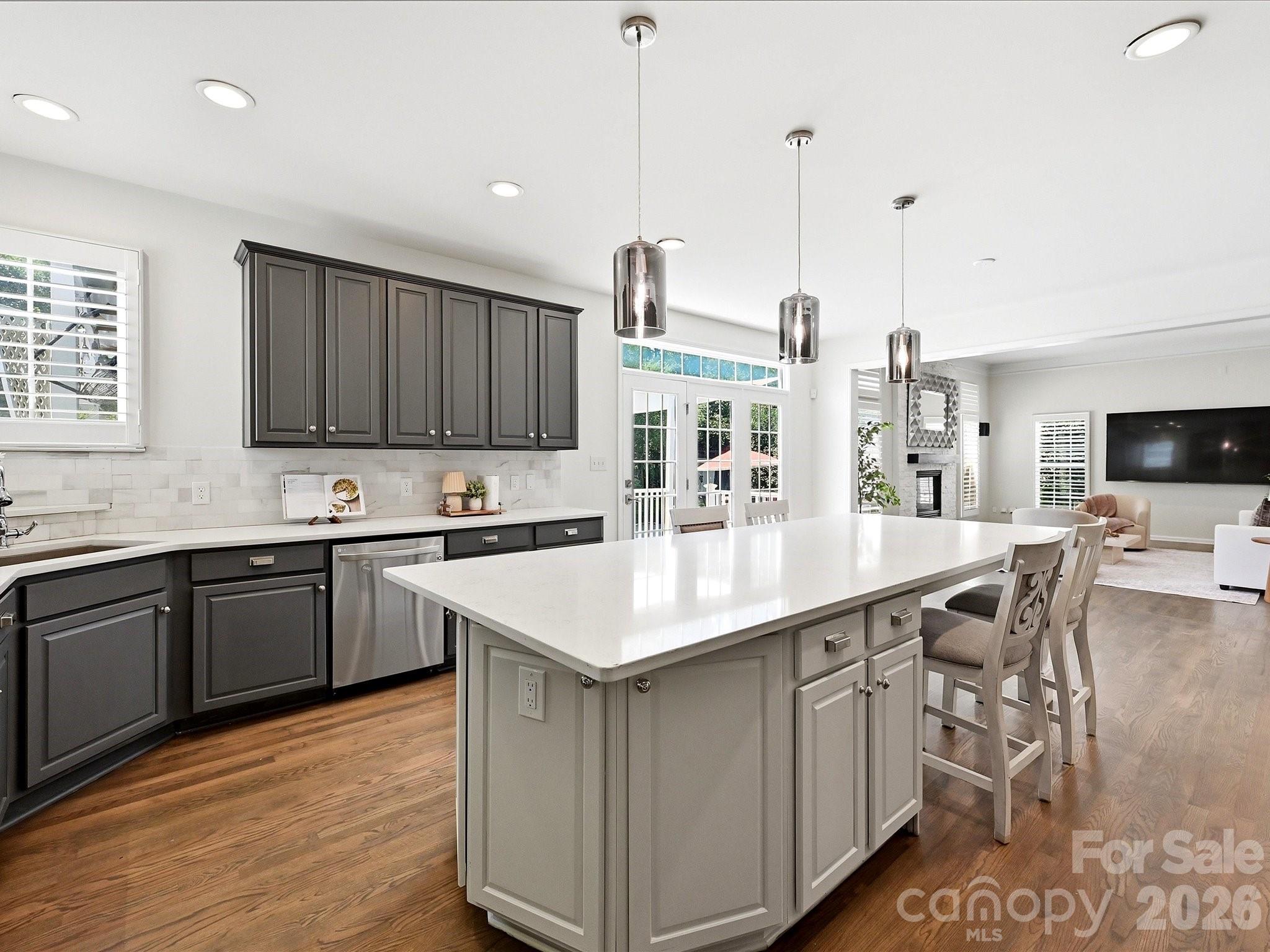 6609 Augustine Way — Charlotte