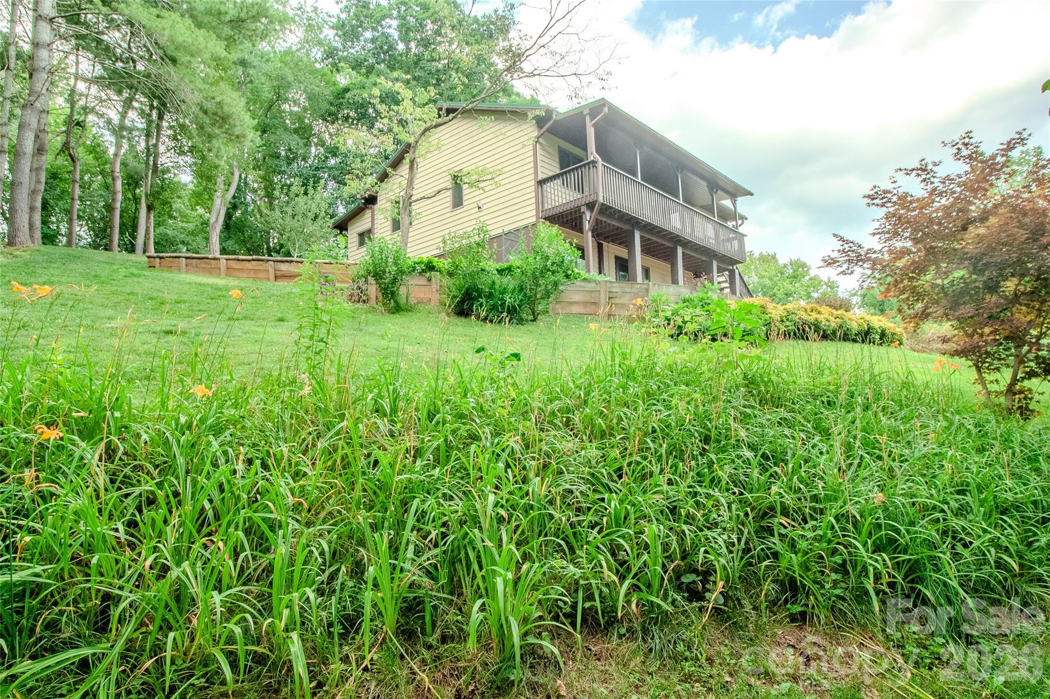 49 Jake Drive — Canton