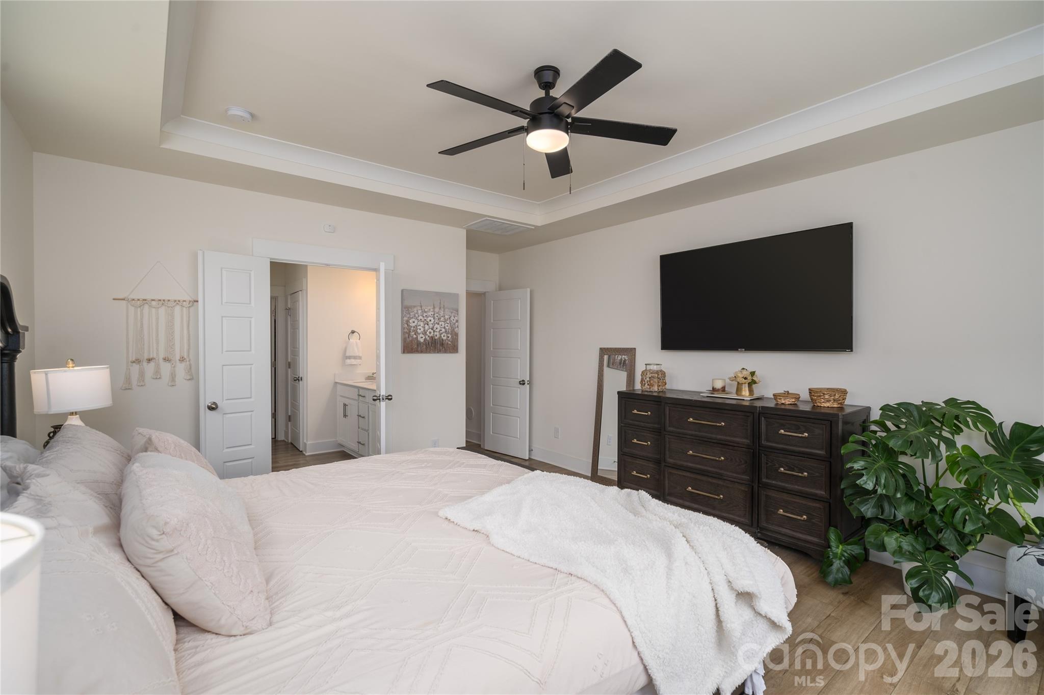 1452 Ardmore Drive — Sherrills Ford