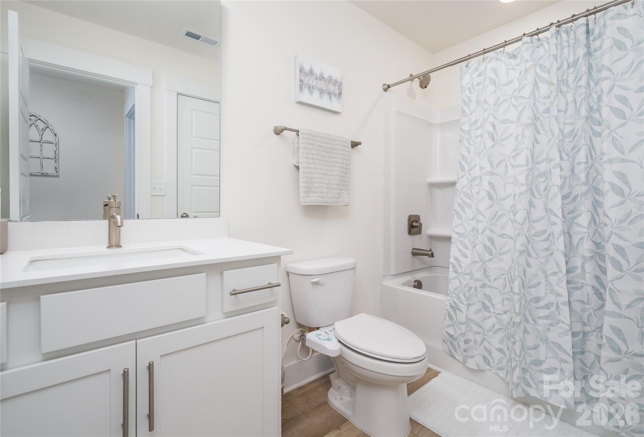 1452 Ardmore Drive — Sherrills Ford