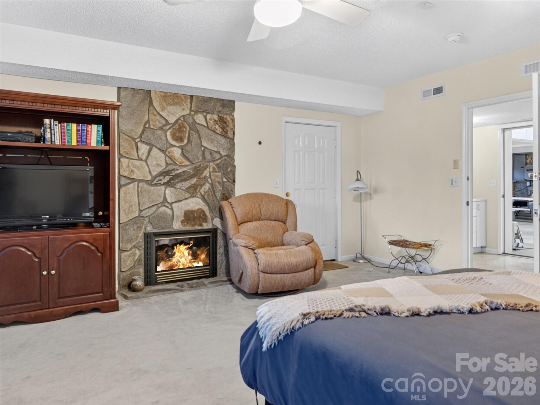 435 Allen Mountain Lane — Spruce Pine