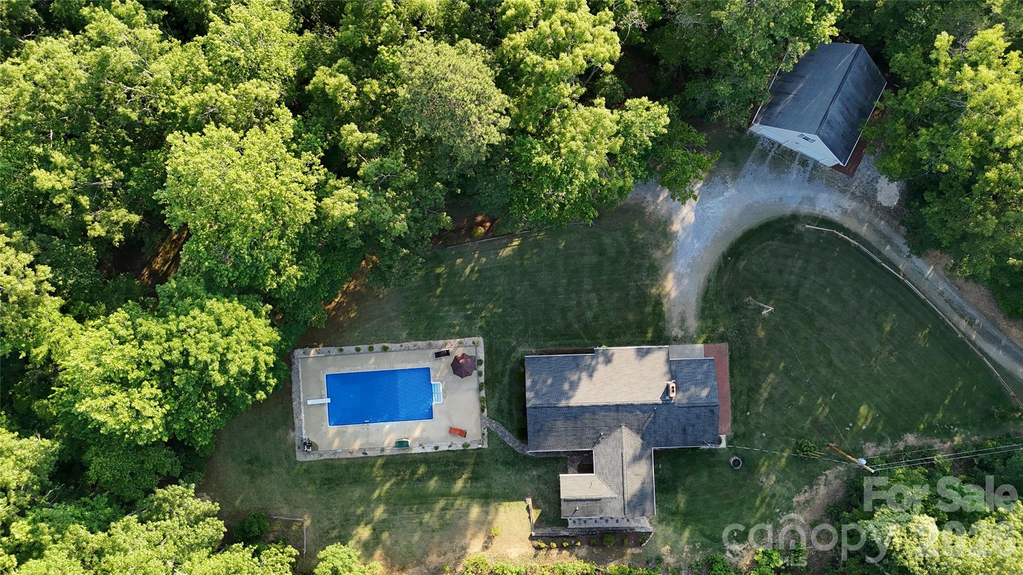 552 Coxes Creek Church Road — Marion