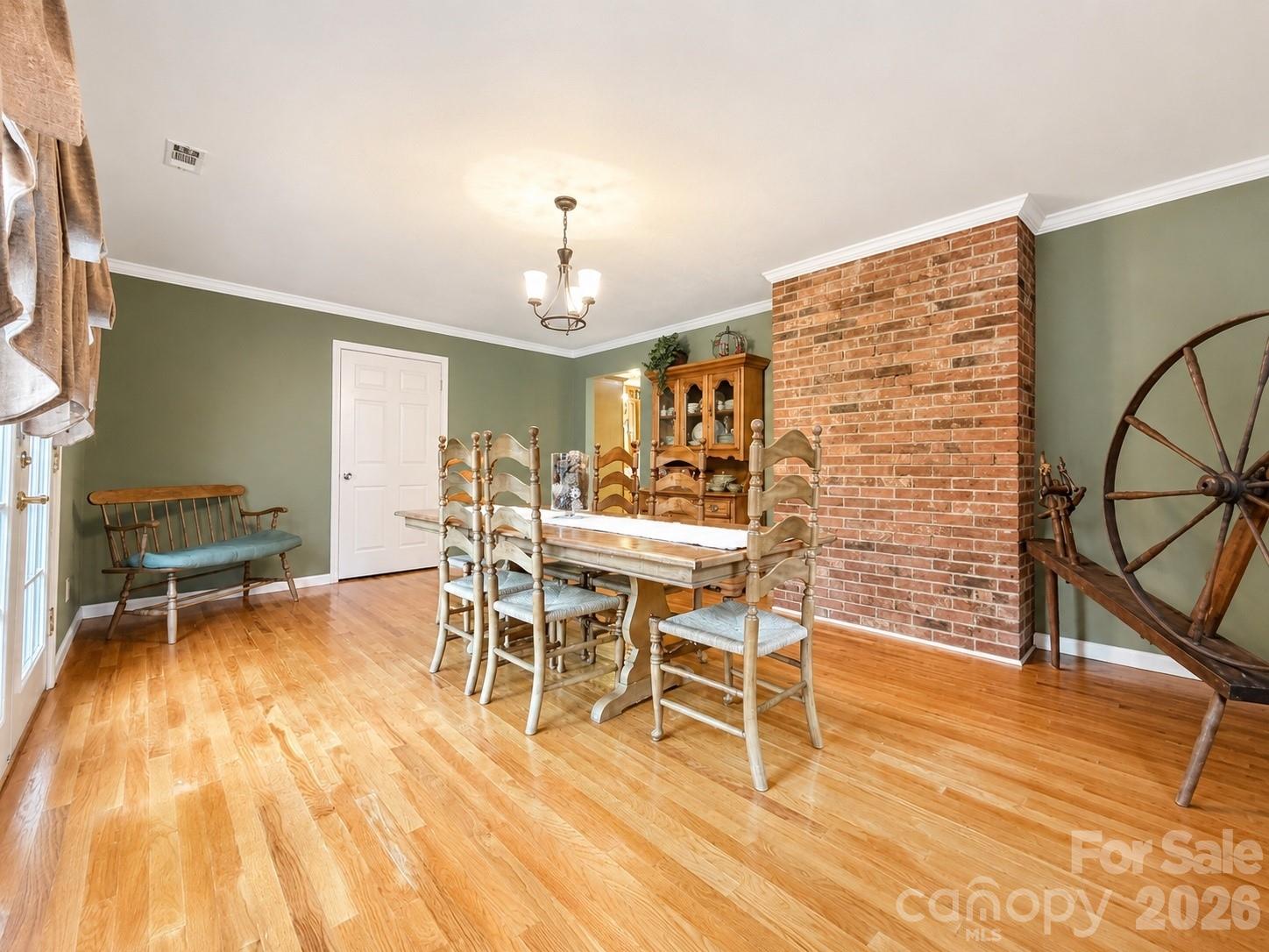 552 Coxes Creek Church Road — Marion