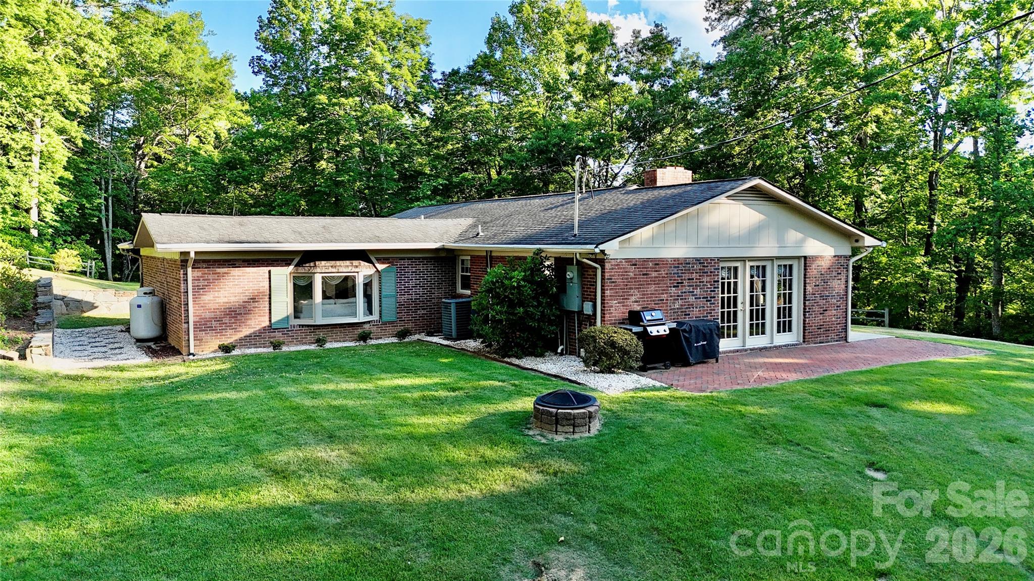 552 Coxes Creek Church Road — Marion
