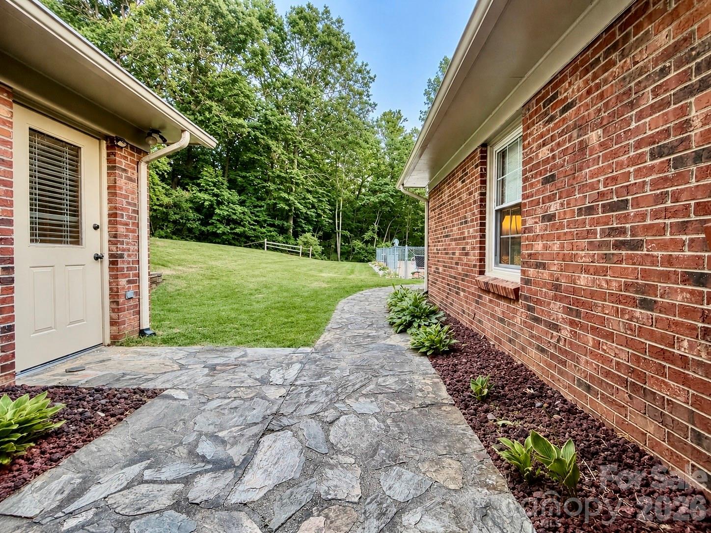 552 Coxes Creek Church Road — Marion