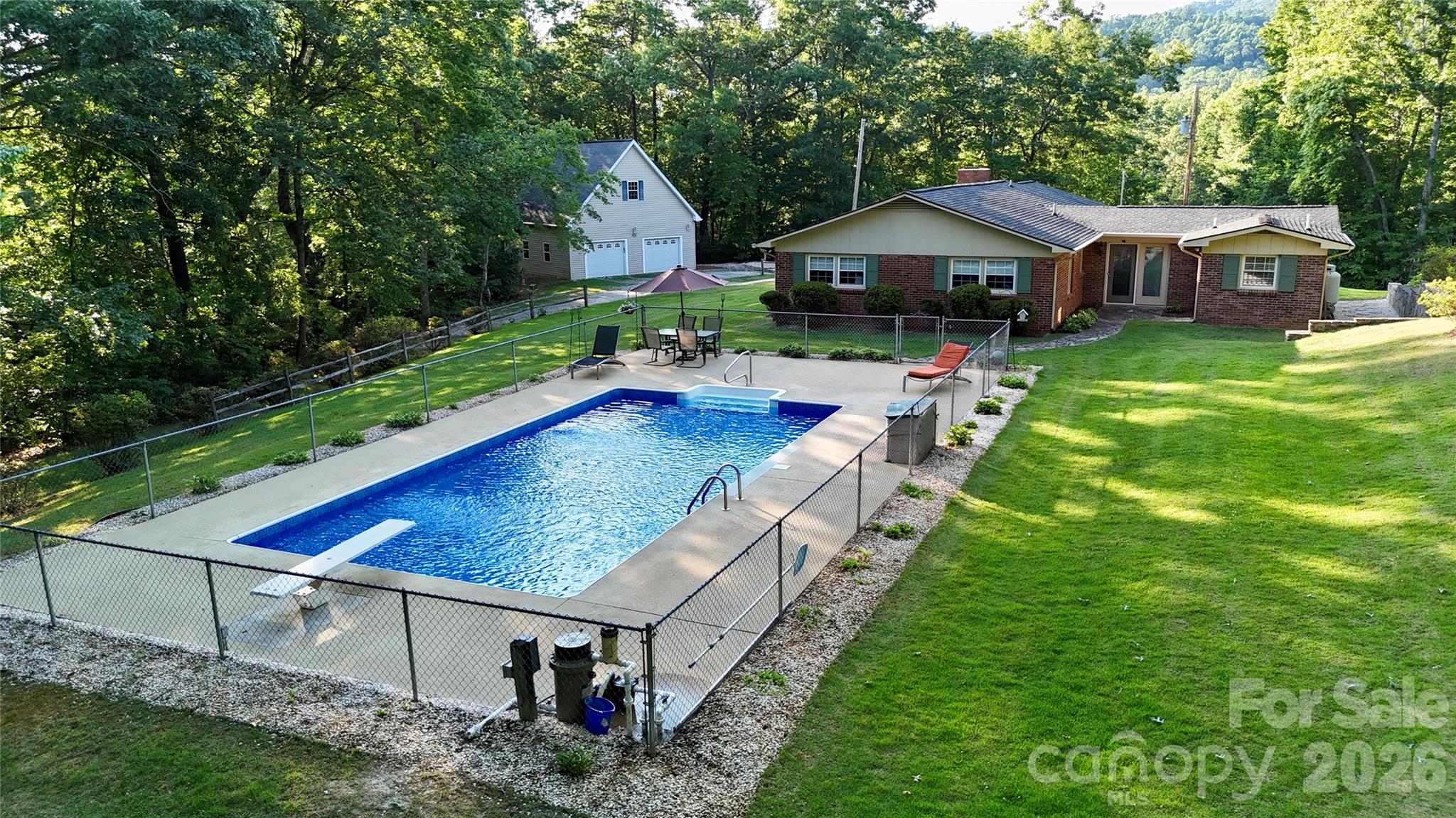 552 Coxes Creek Church Road — Marion