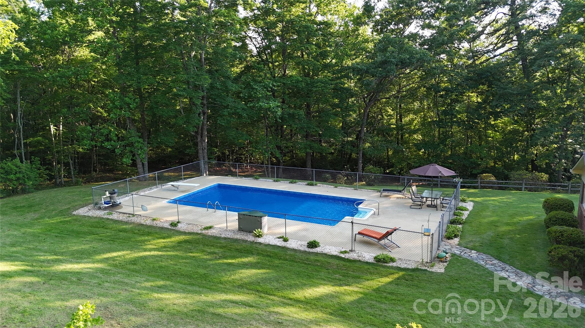 552 Coxes Creek Church Road — Marion