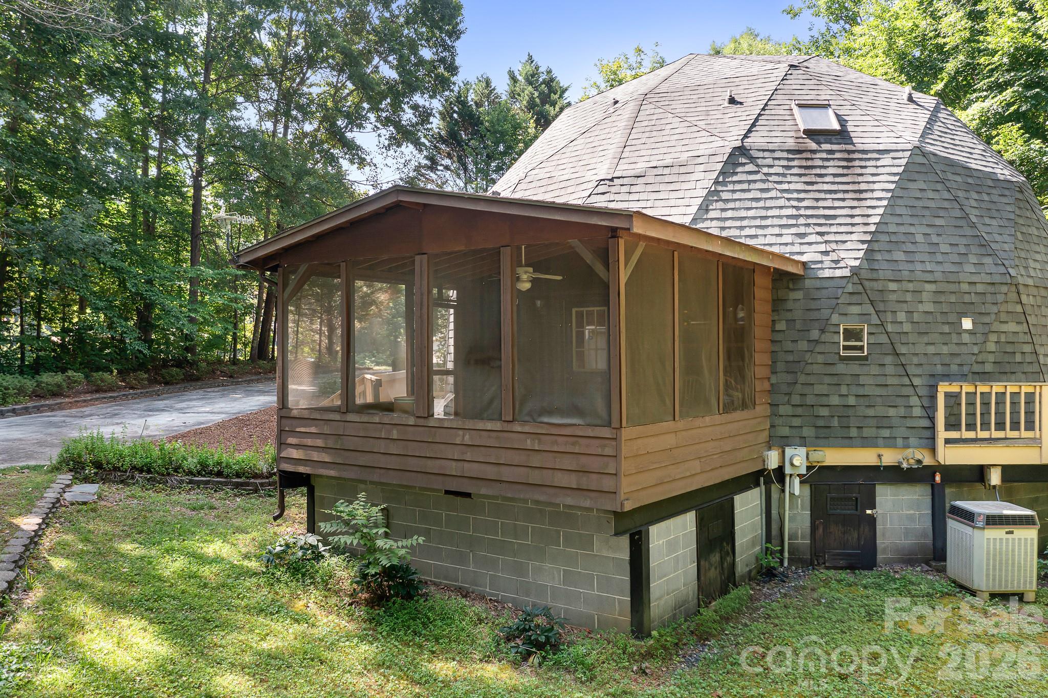 6351 Wildwood Trail — Denver