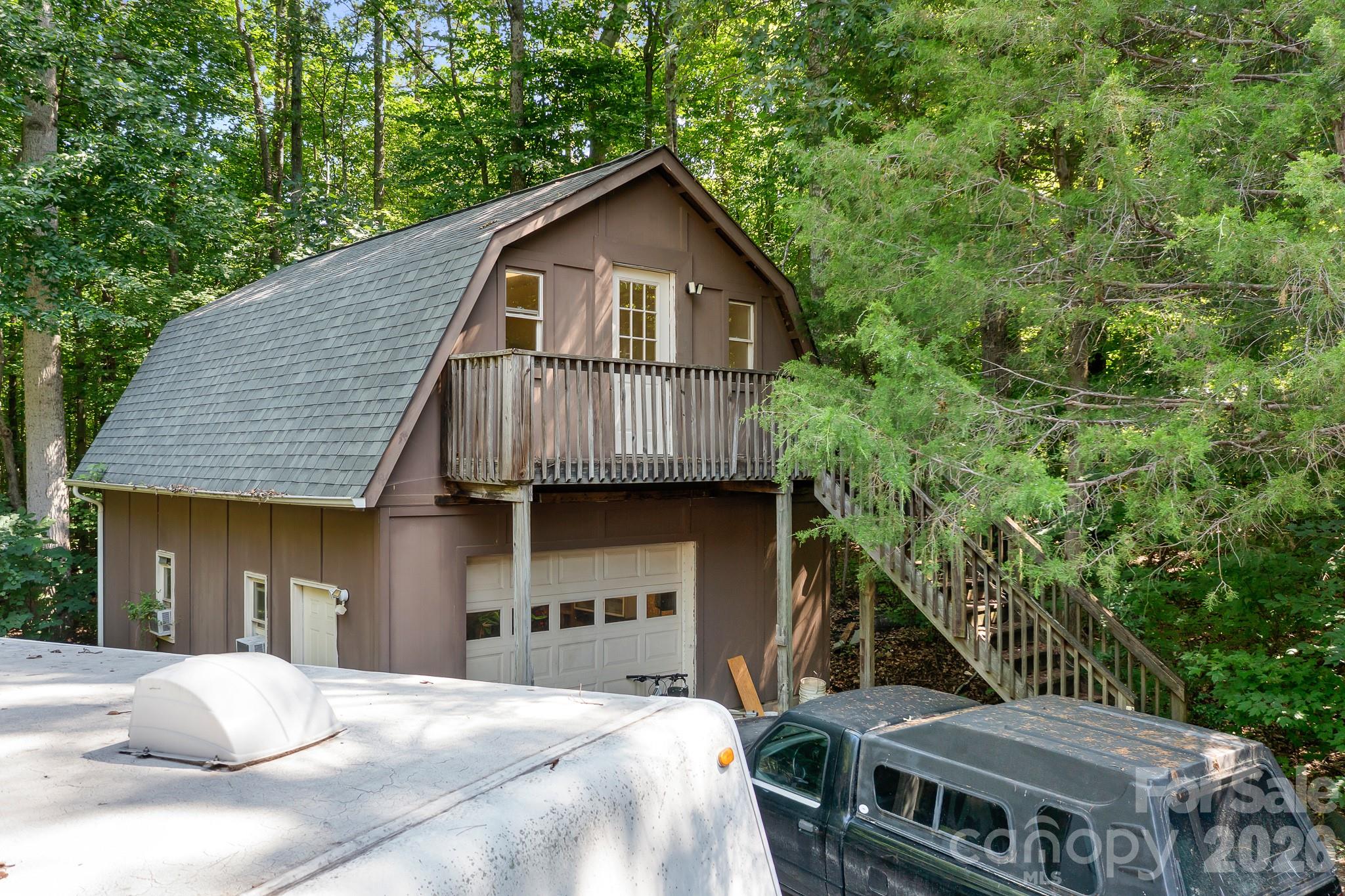6351 Wildwood Trail — Denver