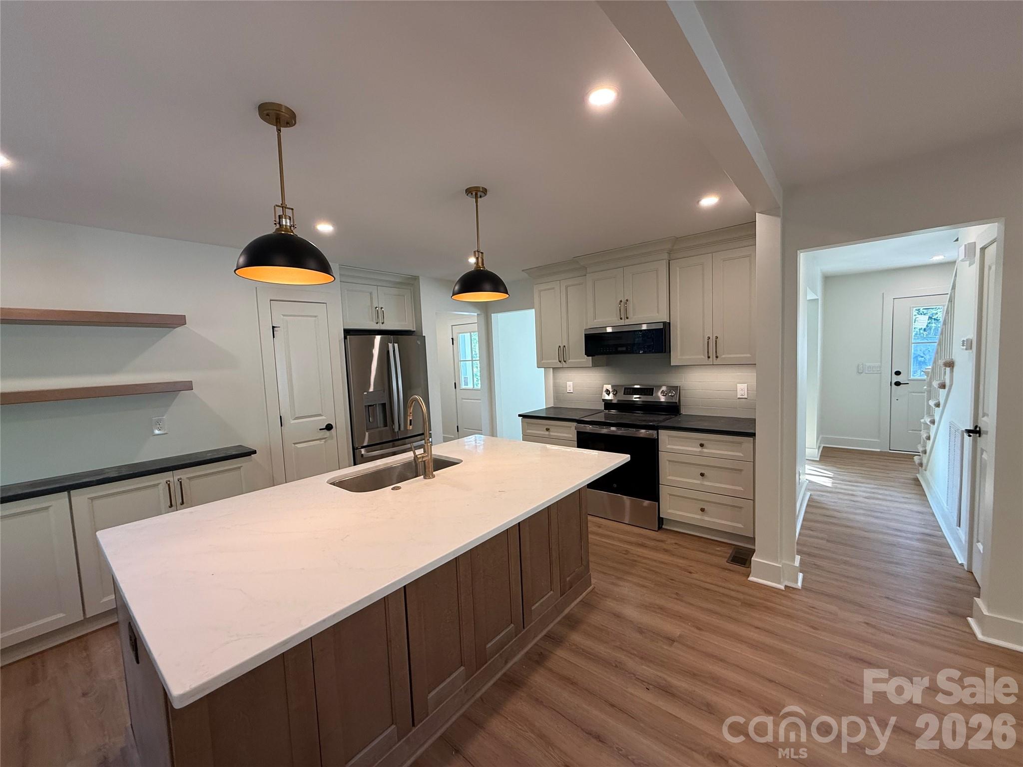 8029 Tifton Road — Charlotte