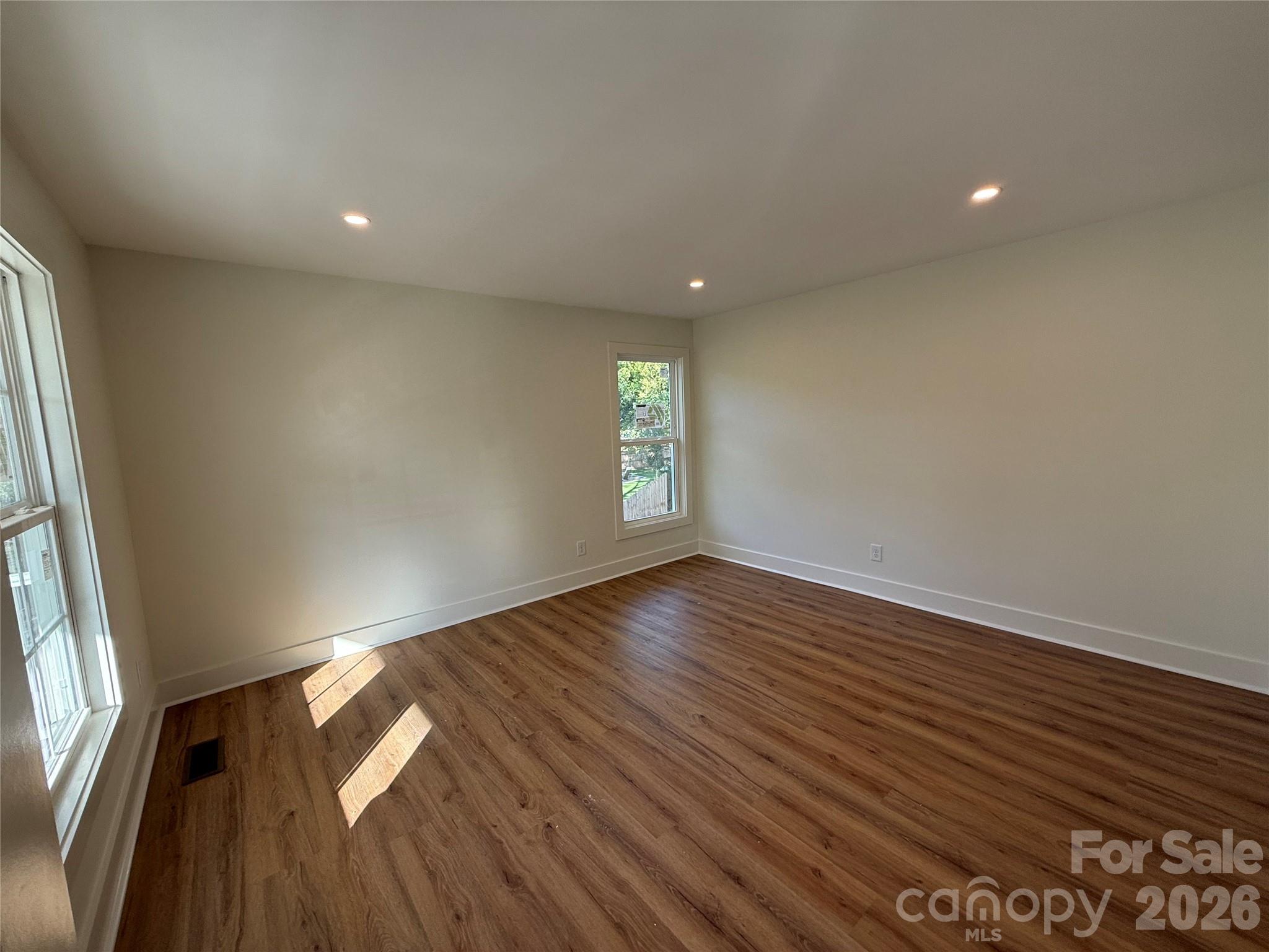 8029 Tifton Road — Charlotte