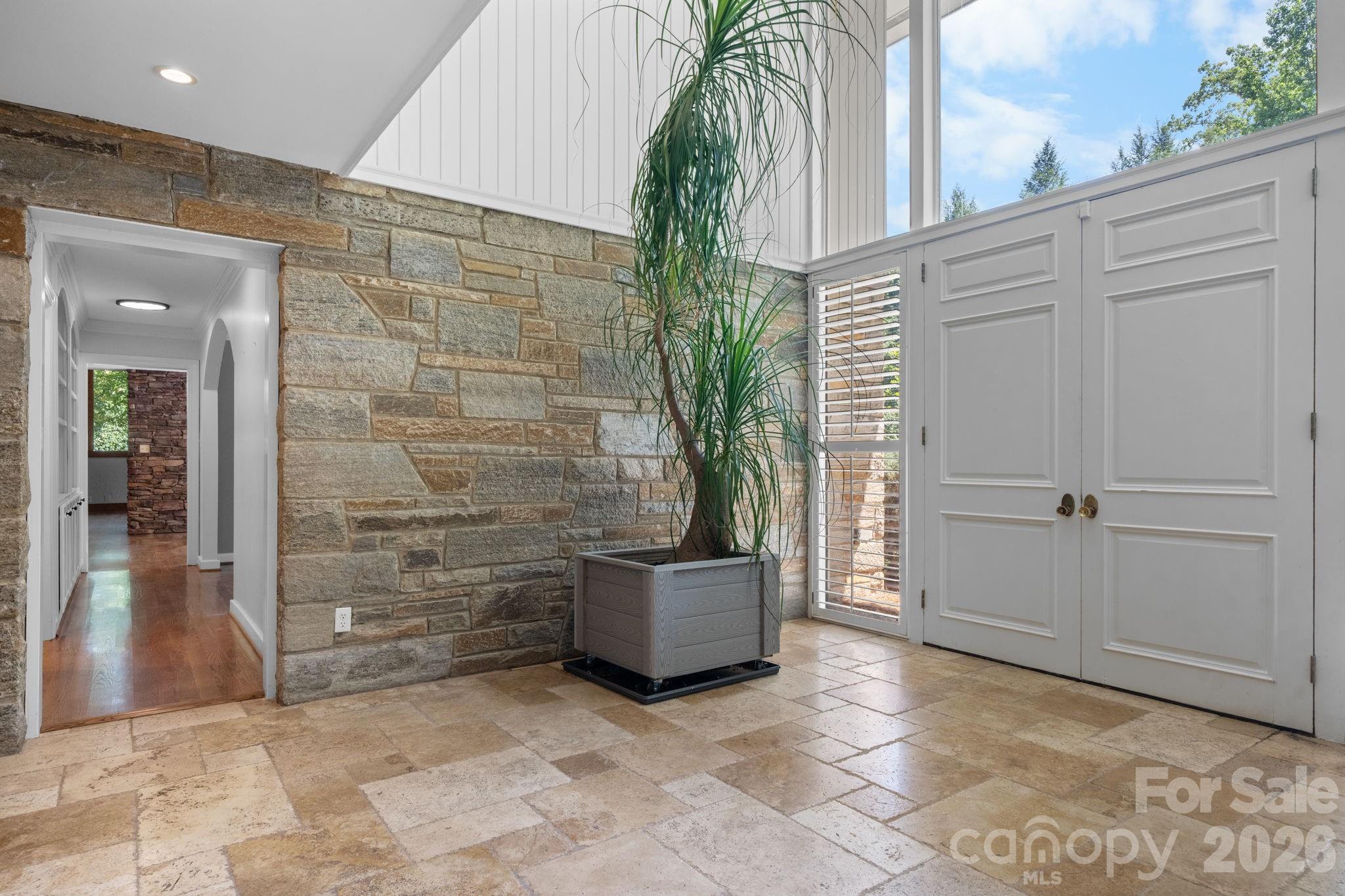 226 20th Avenue Place — Hickory