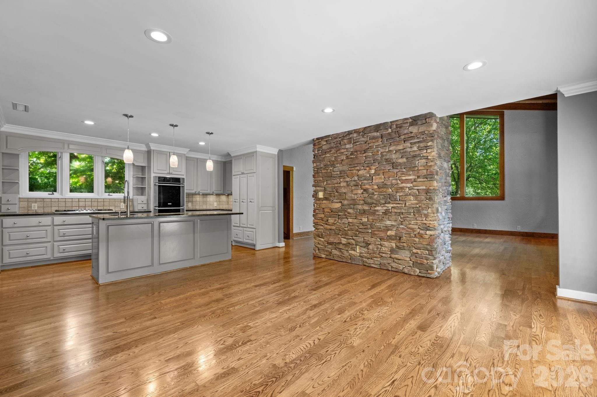 226 20th Avenue Place — Hickory