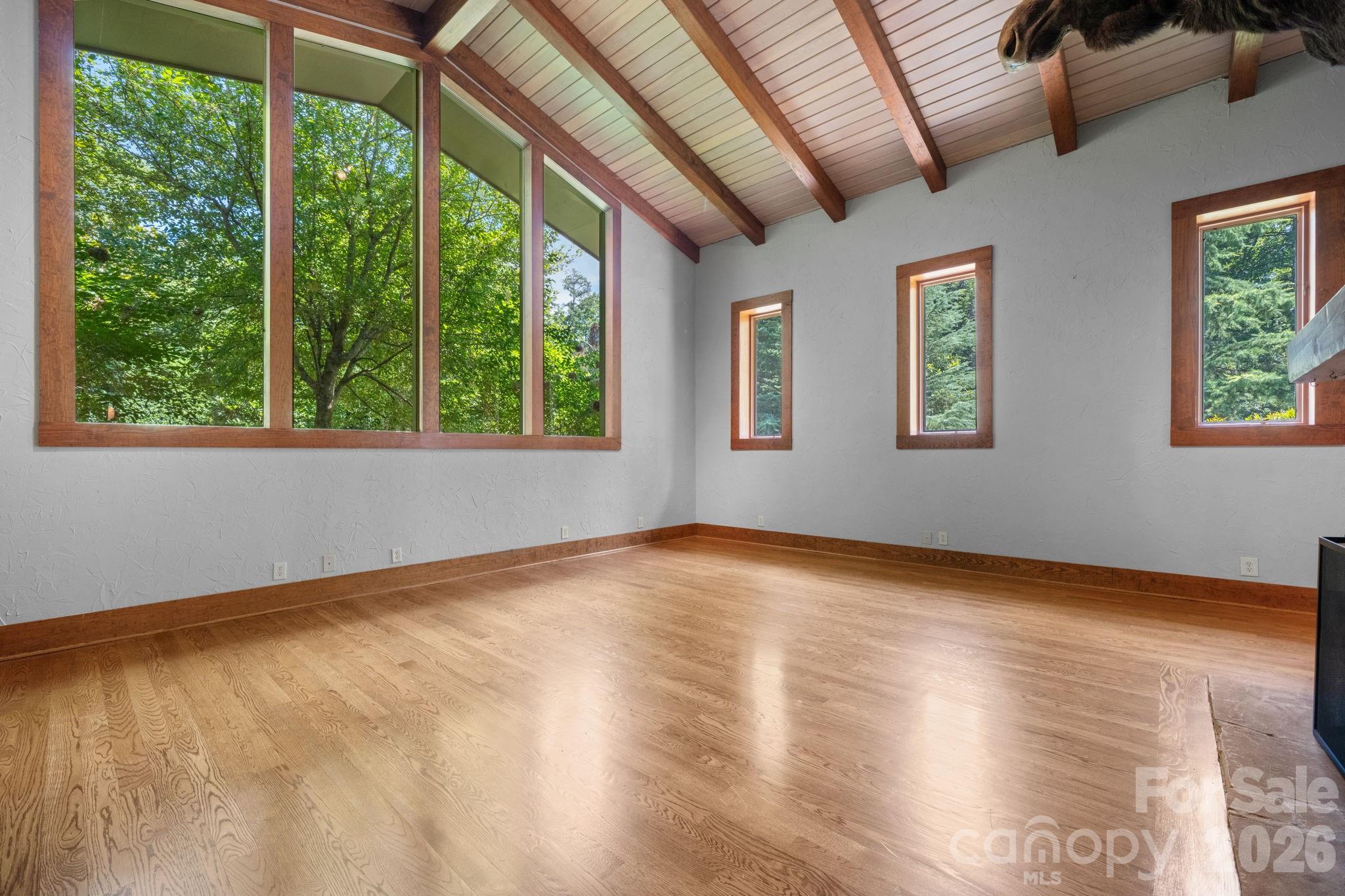 226 20th Avenue Place — Hickory