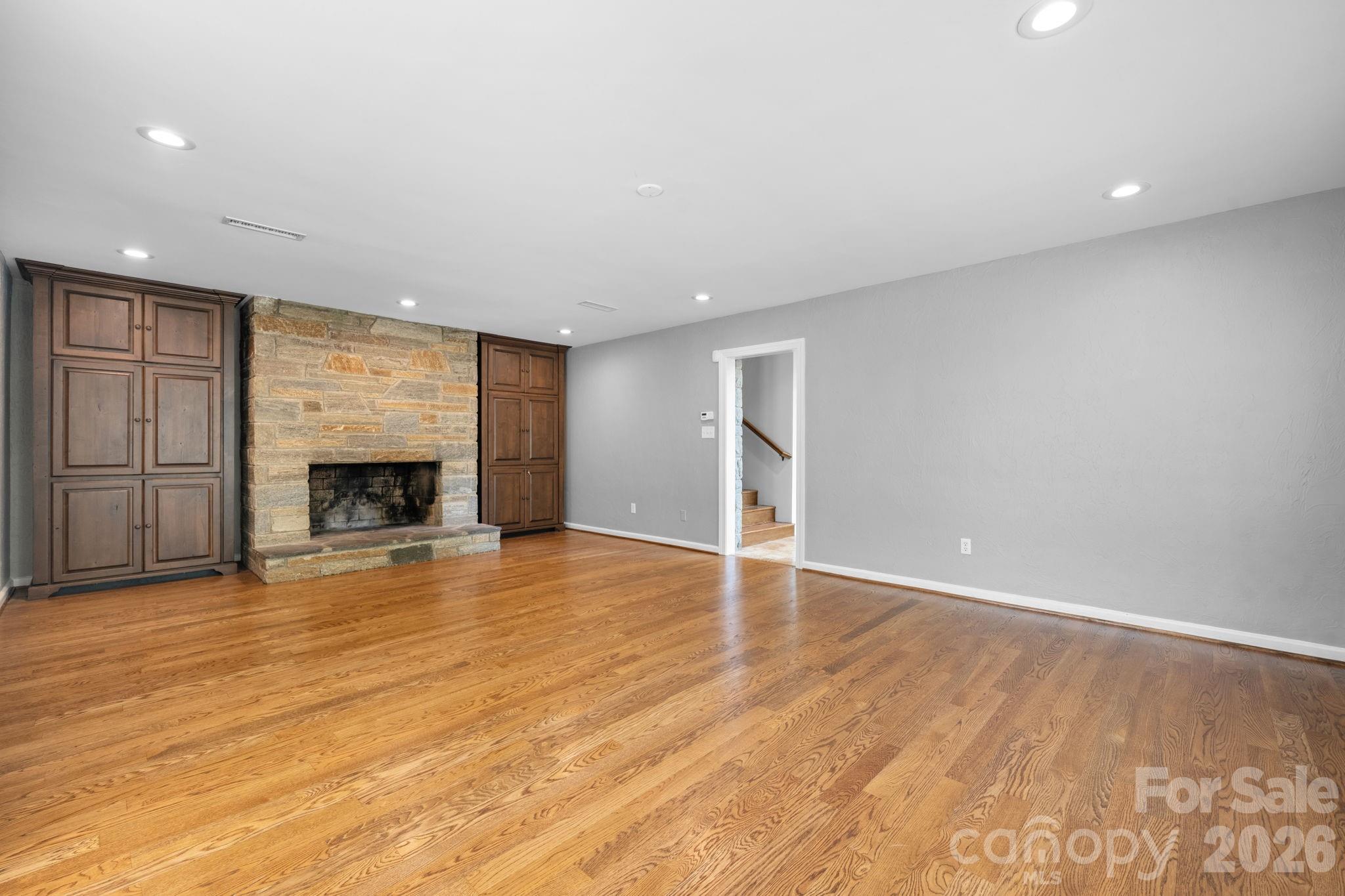 226 20th Avenue Place — Hickory