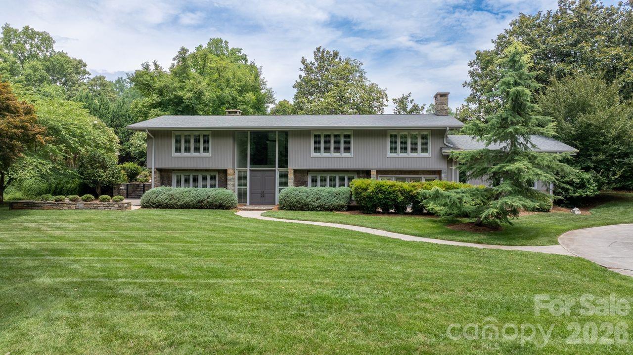 226 20th Avenue Place — Hickory