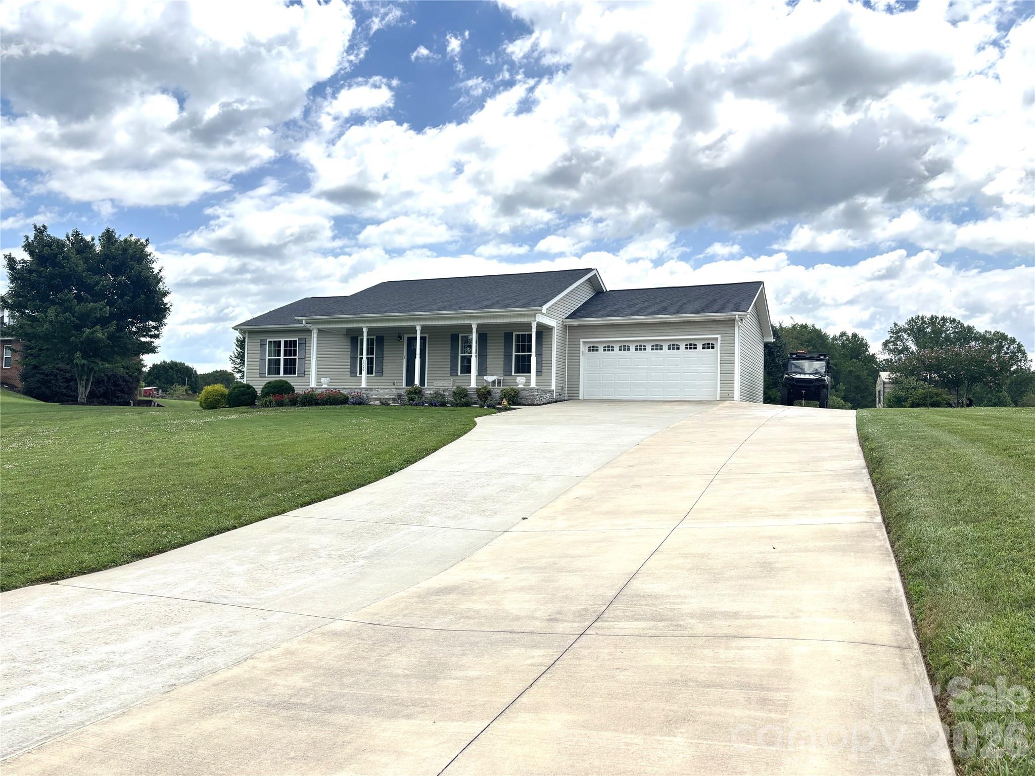 2899 Icard Ridge Road — Granite Falls