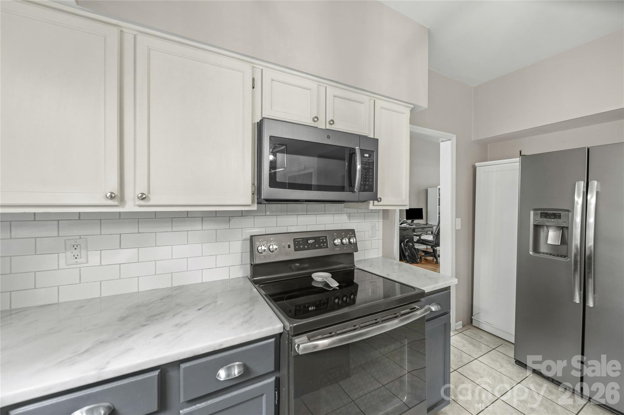 9924 Raddington Lane — Charlotte