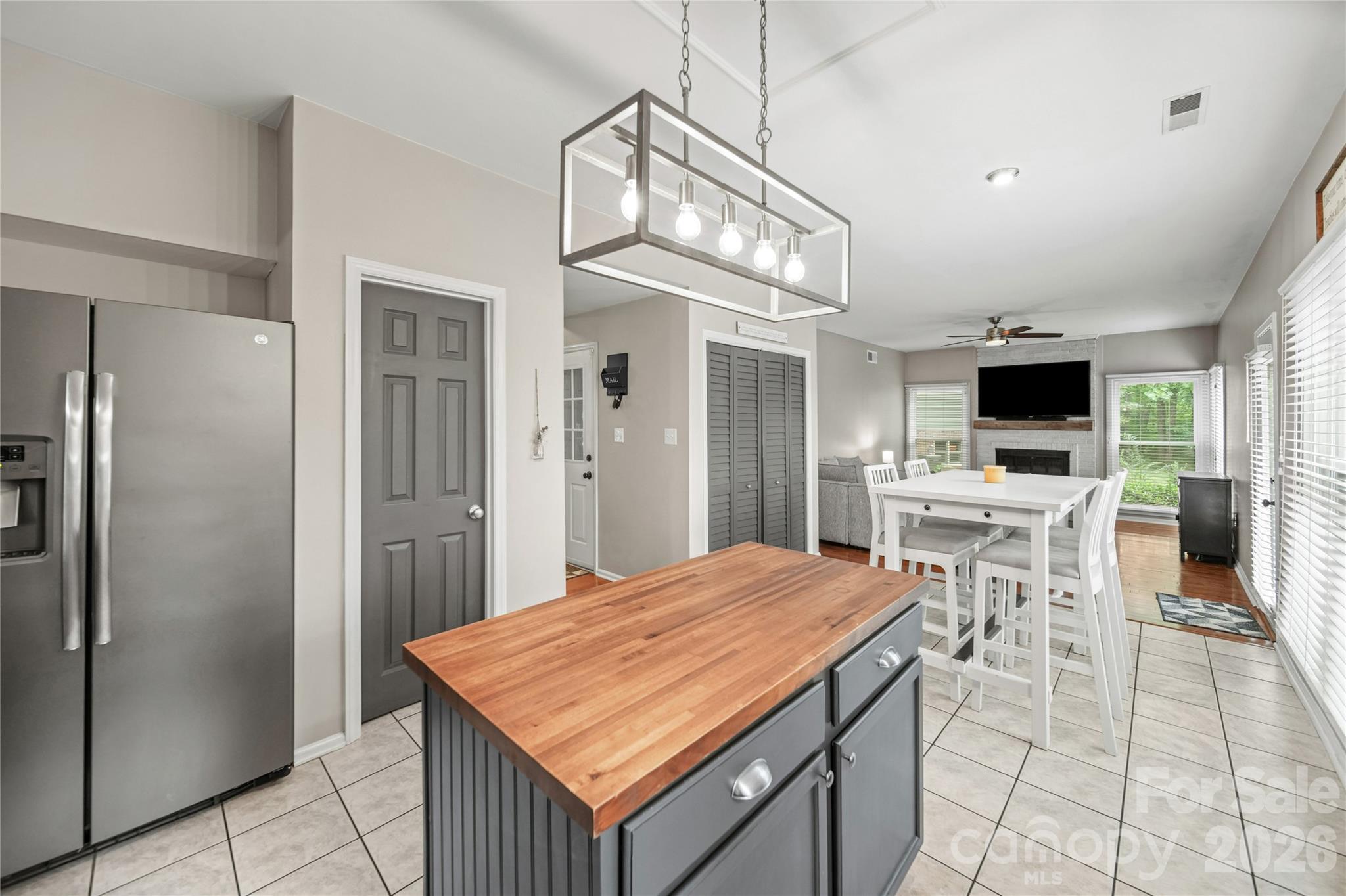 9924 Raddington Lane — Charlotte