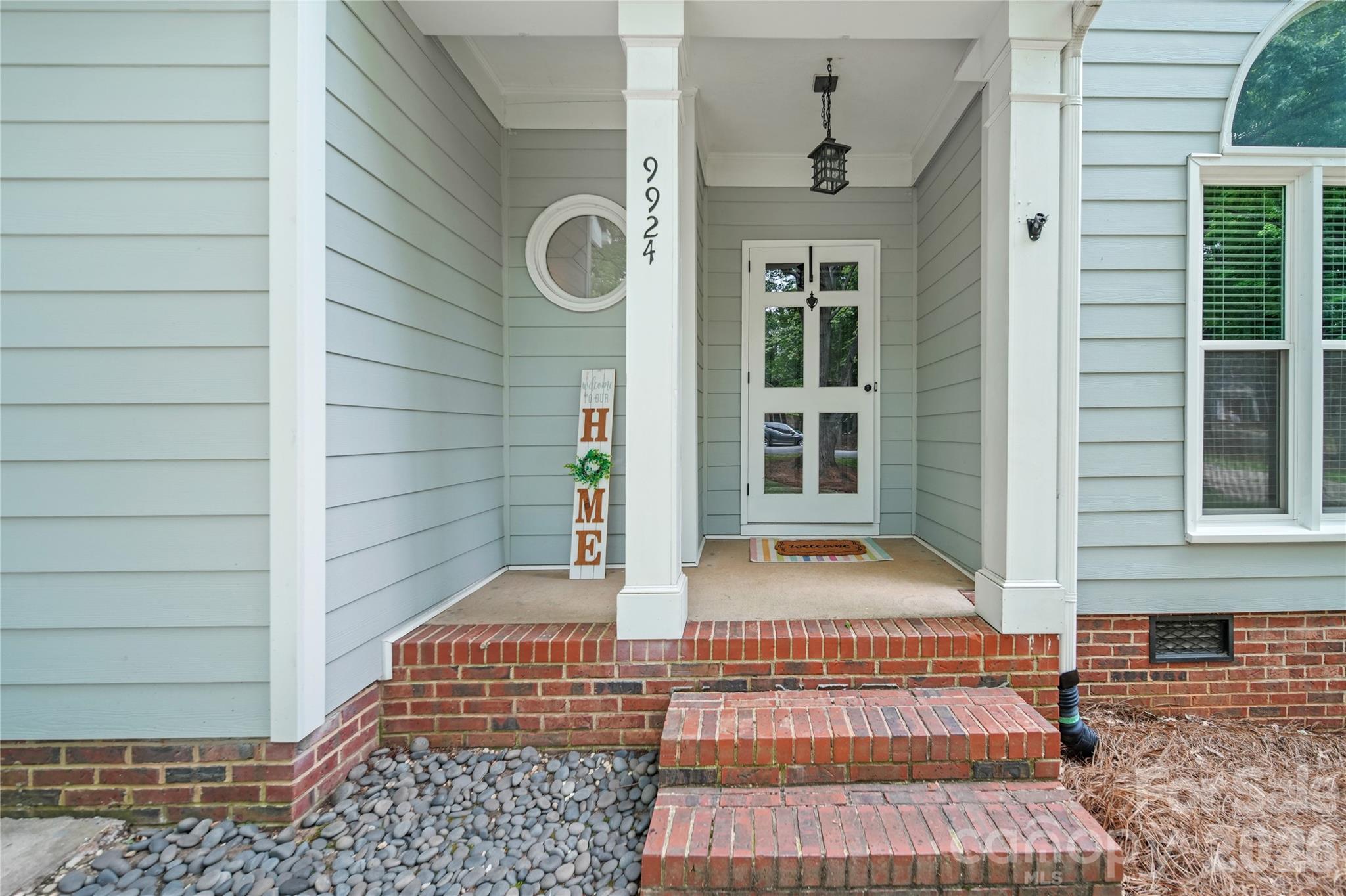 9924 Raddington Lane — Charlotte